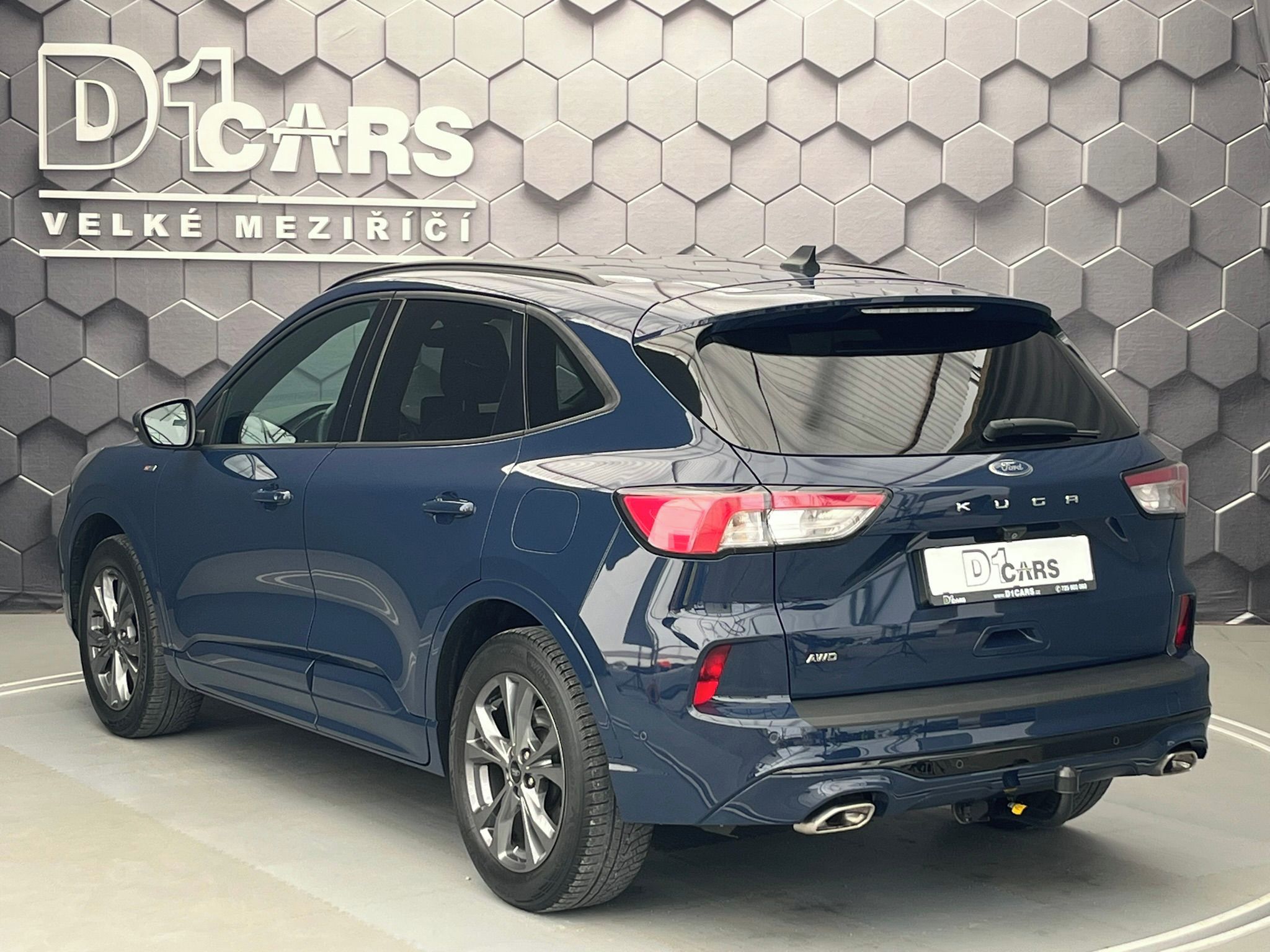 Ford Kuga, 2,0 EB ST-Line 140kW AWD - fotka 2