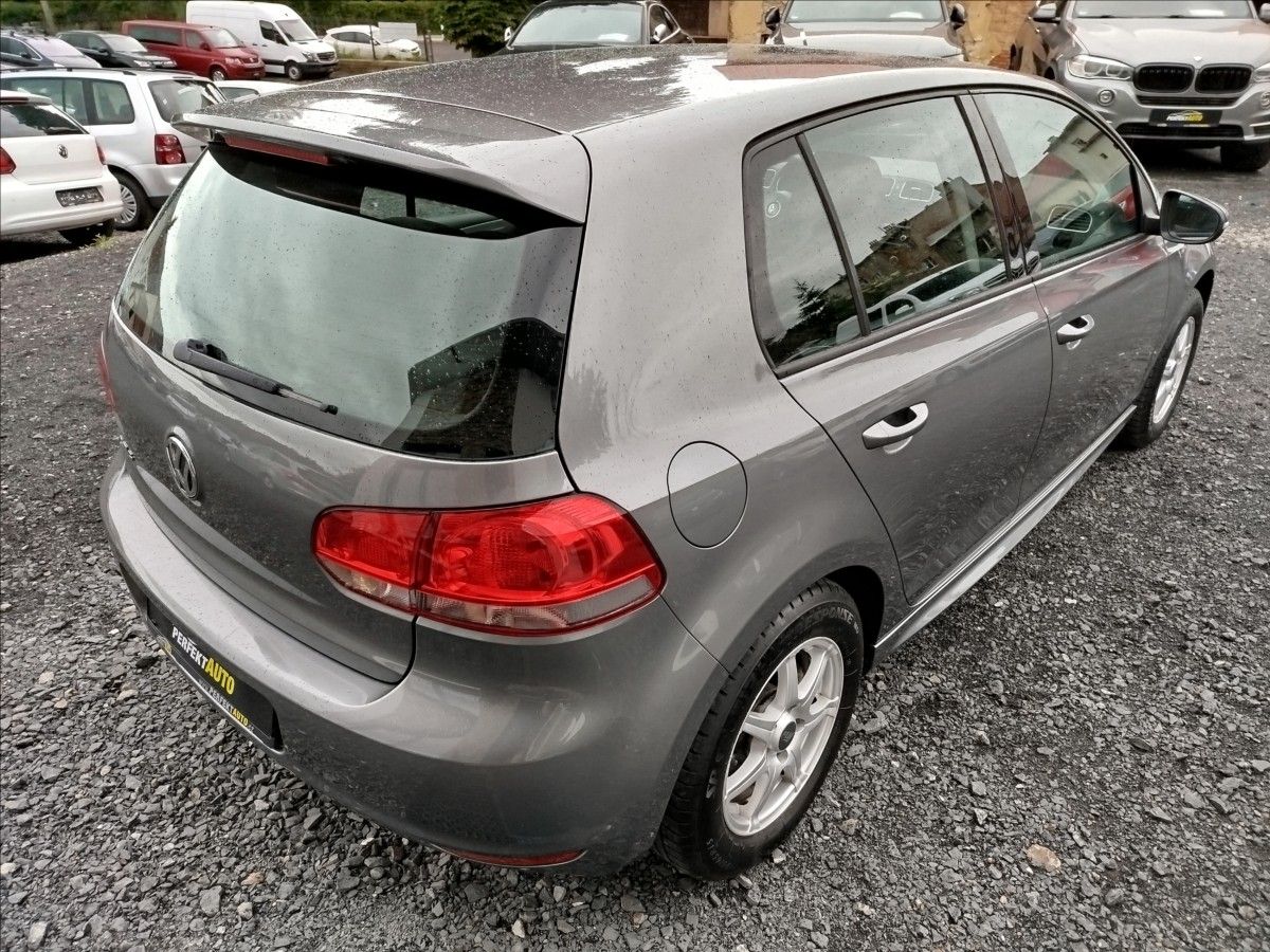 Volkswagen Golf, 1,2 TSi, KLIMATRONIC, ALu - fotka 6