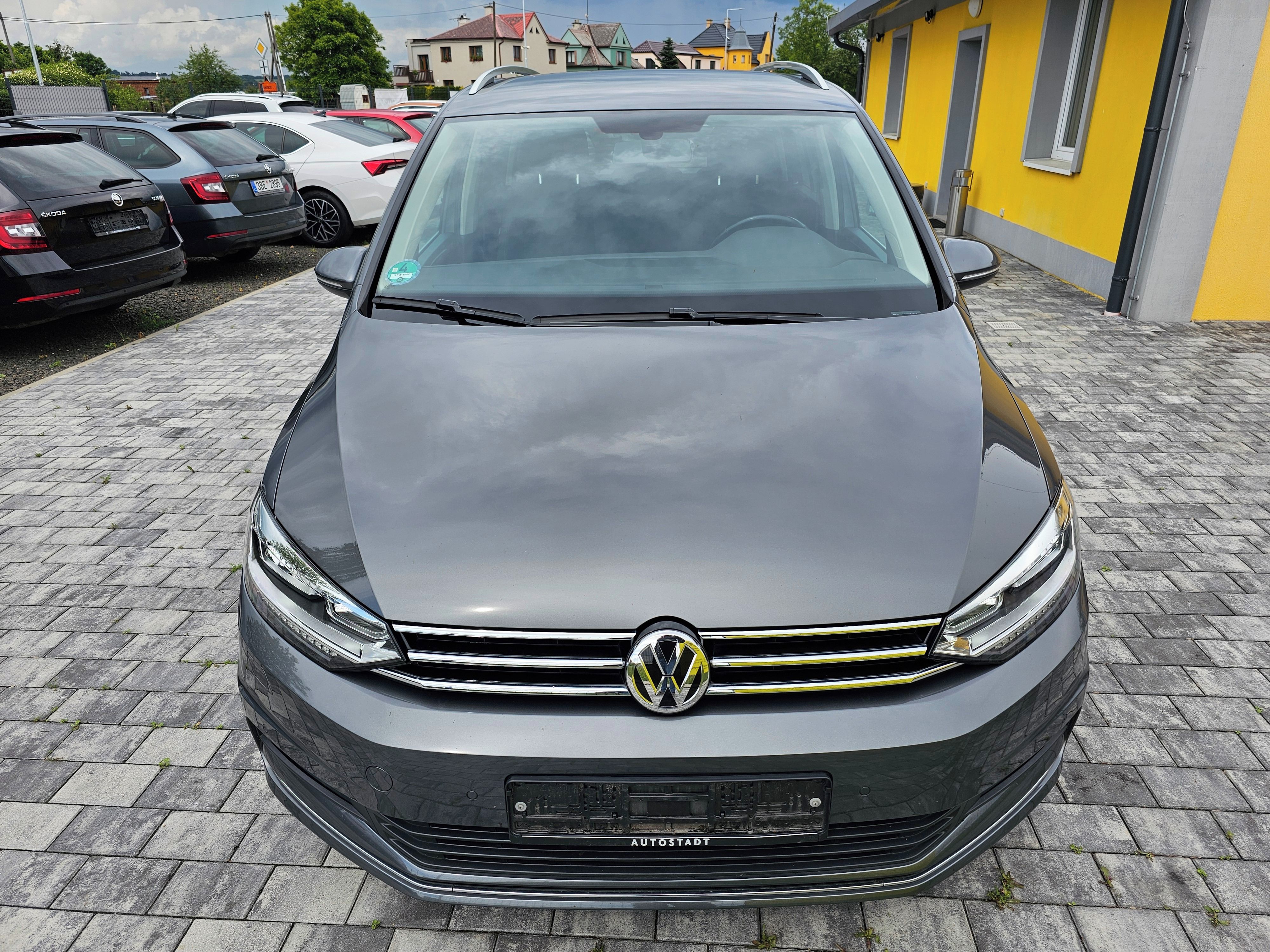 Volkswagen Touran, 1.4 TSI 110kw, Servis VW,1.maj - fotka 2
