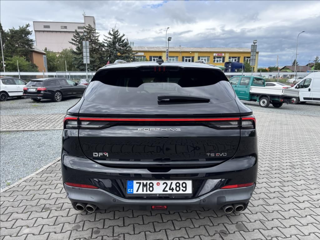 Dongfeng T5 EVO, 1,5 130kW DragonEdition,ČR  T5 - fotka 5