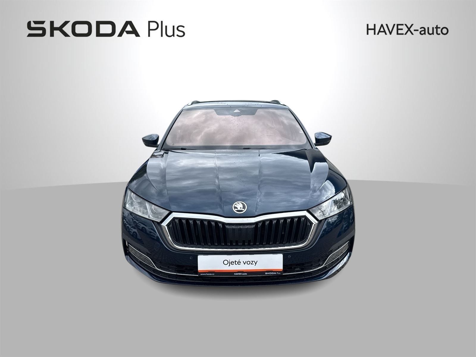 Škoda Octavia, Combi 2.0 TDI DSG Style+ - fotka 4