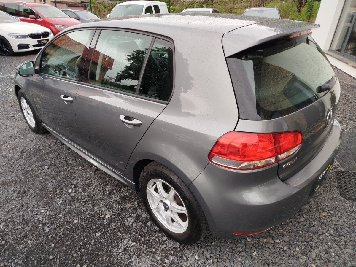Volkswagen Golf, 1,2 TSi, KLIMATRONIC, ALu - fotka 4