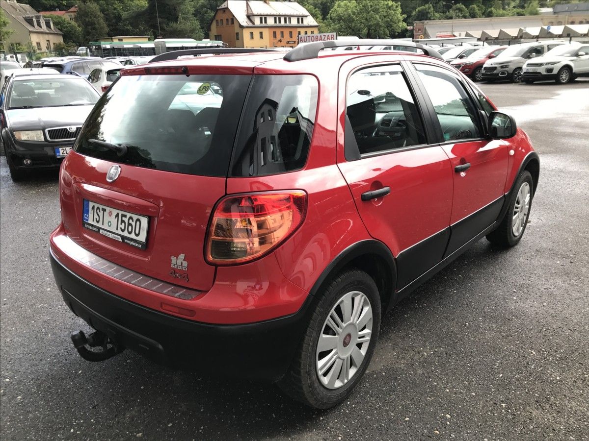 Fiat Sedici, 1,6 i 88kW 5dv. 4x4 LPG - fotka 5