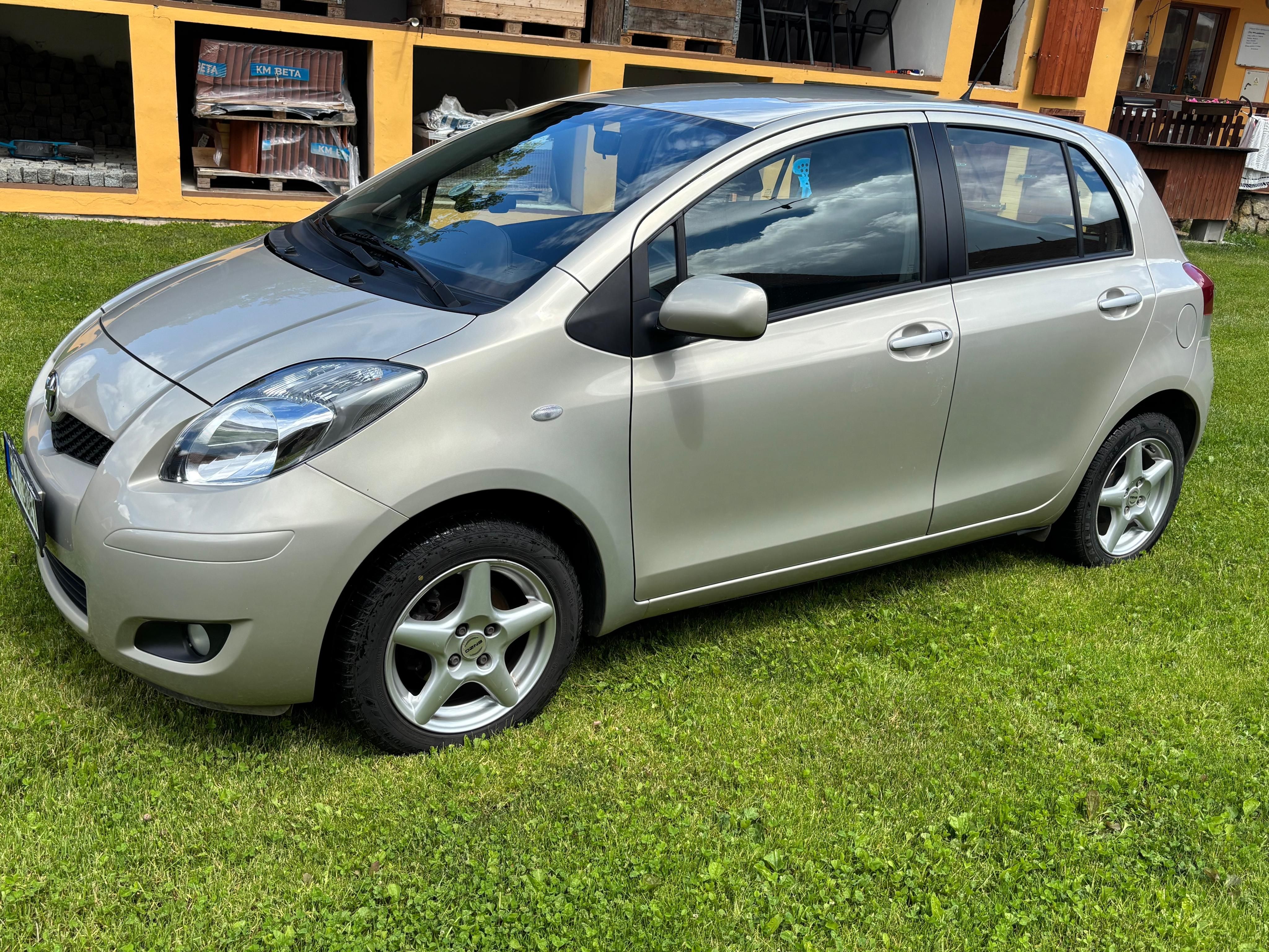Toyota Yaris, r. 2010