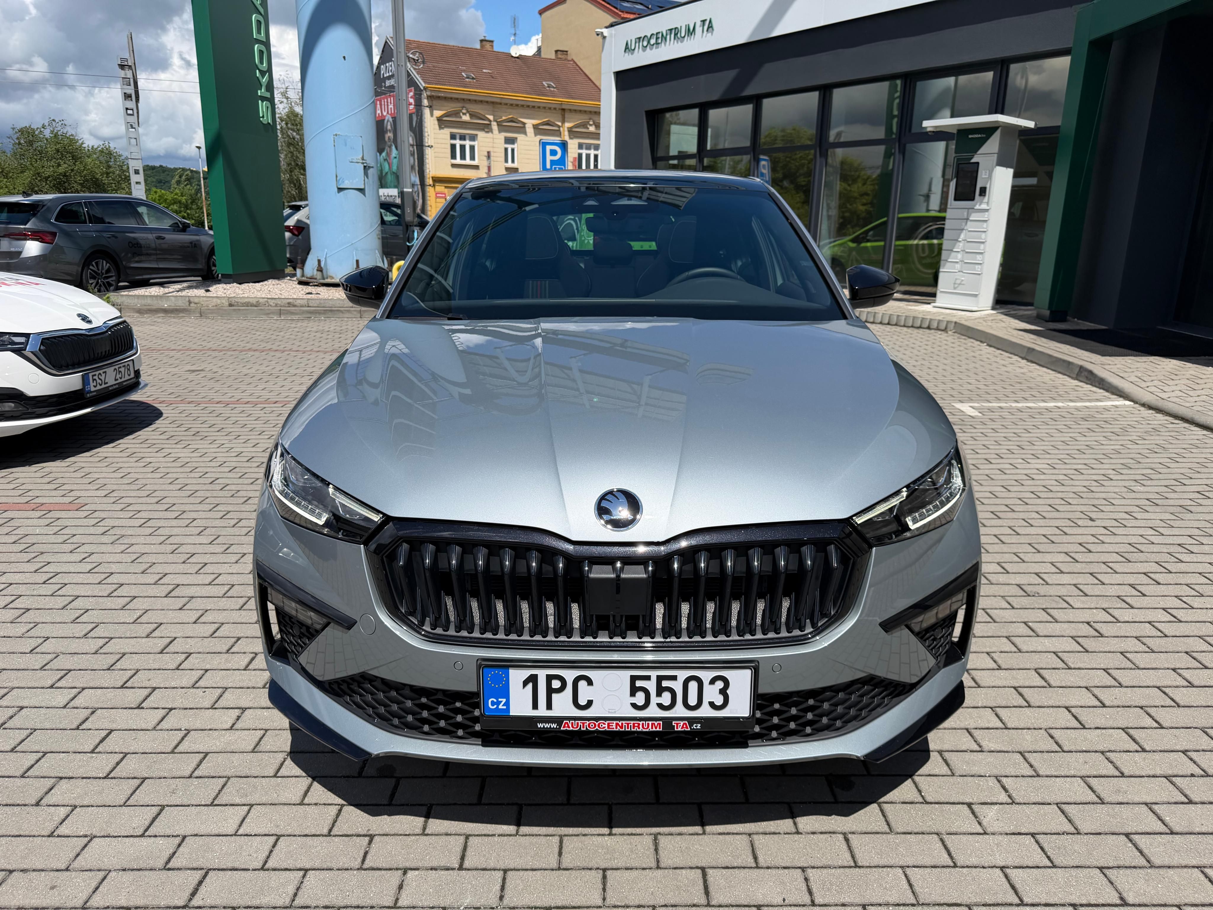 Škoda Scala, Monte Carlo 1.0 TSI 85 kW DSG - fotka 2