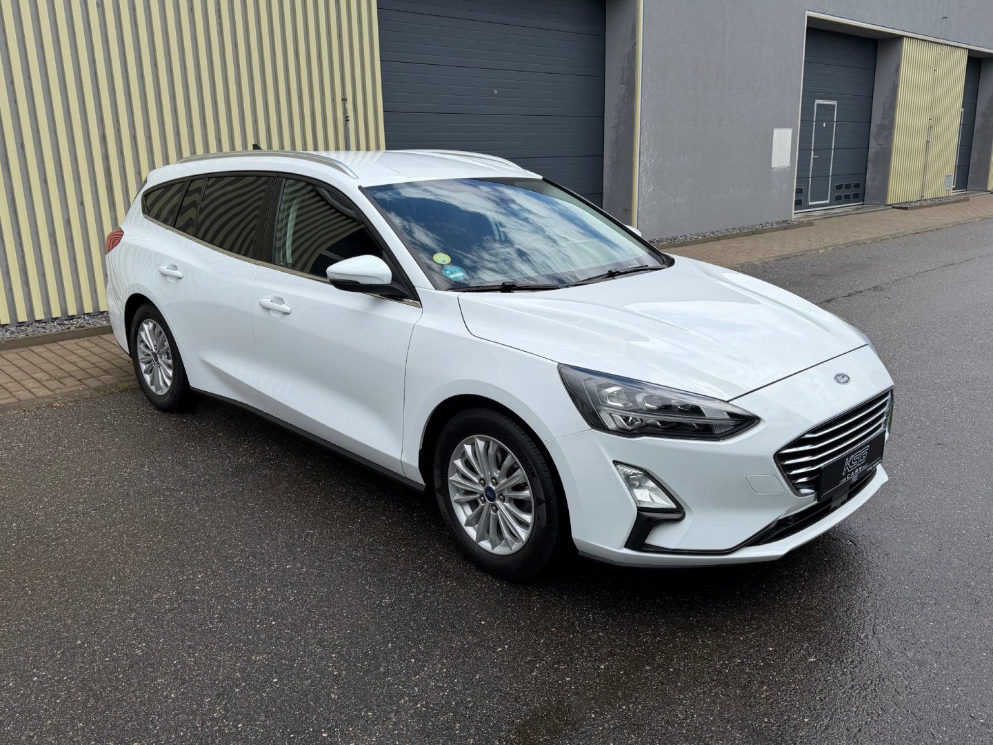 Ford Focus, Com. 1.5TDCi 88kW TITANIUM!1.m - fotka 4