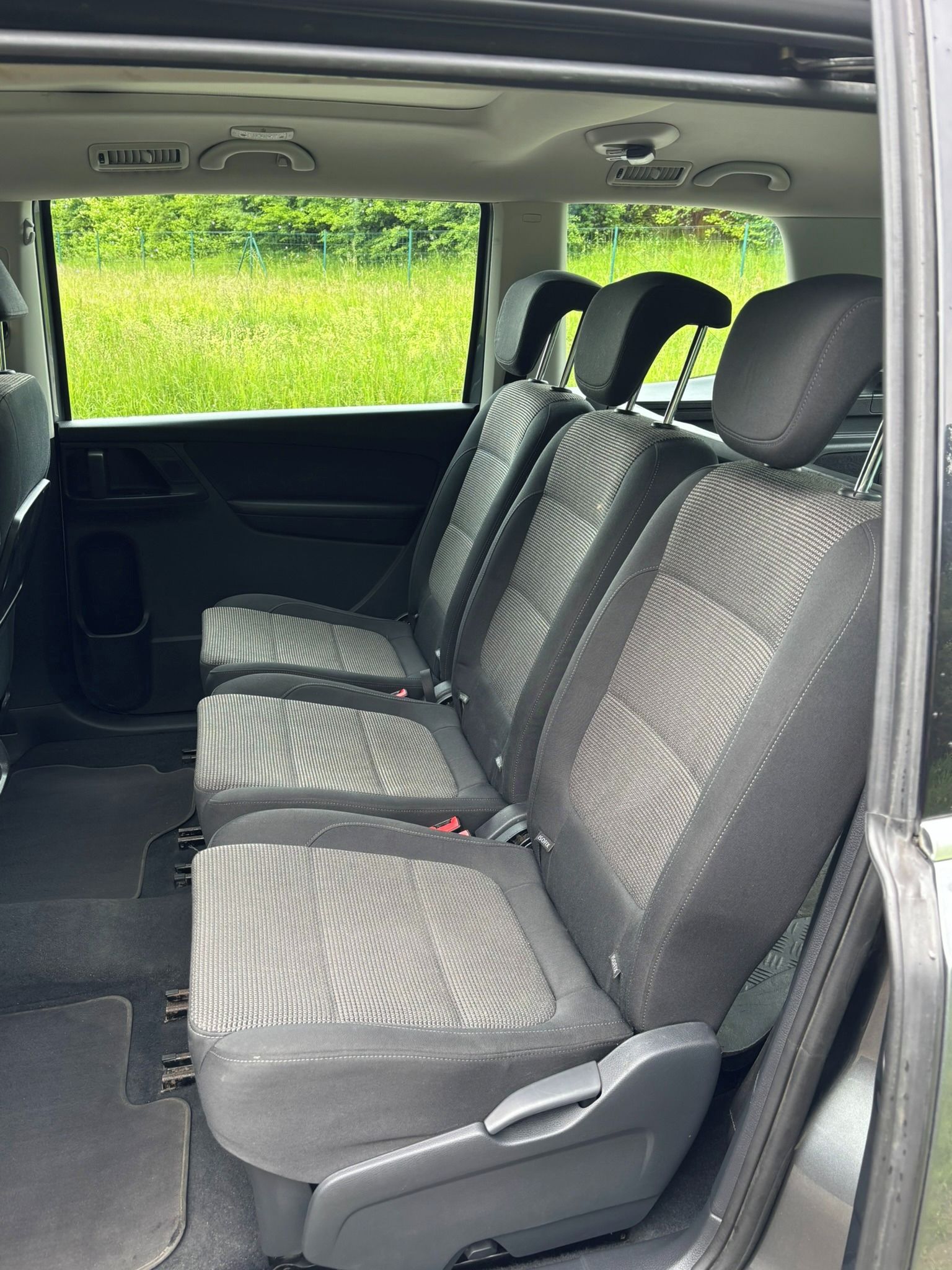 Volkswagen Sharan, Volkswagen Sharan 2,0 TDI - fotka 6