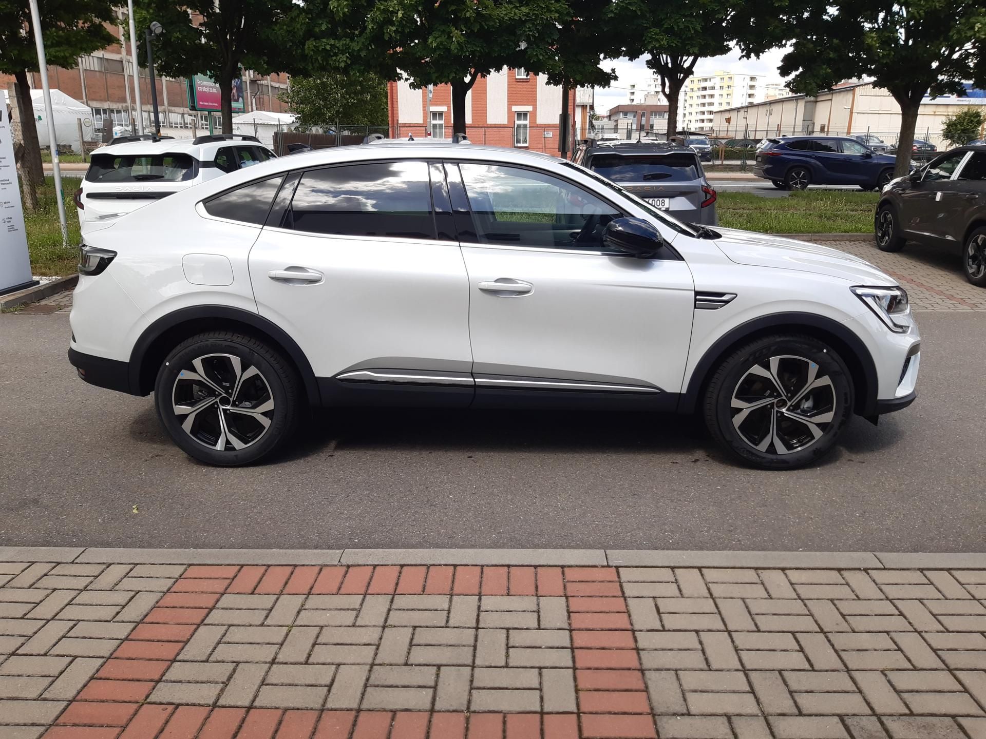 Renault Arkana, Techno full hybrid E-Tech 145 - fotka 3