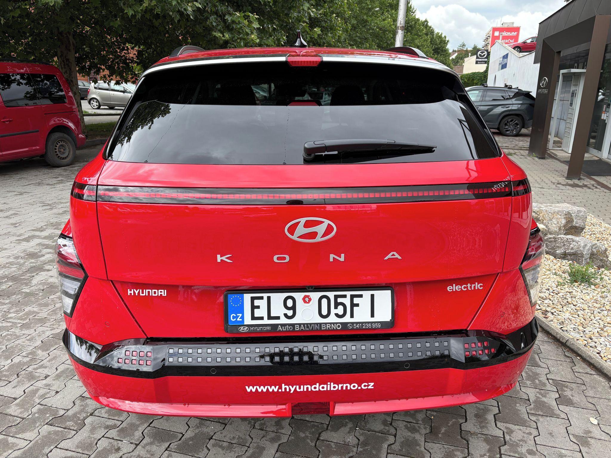 Hyundai Kona, Czech Edition EV 27 64,8KWH - fotka 3