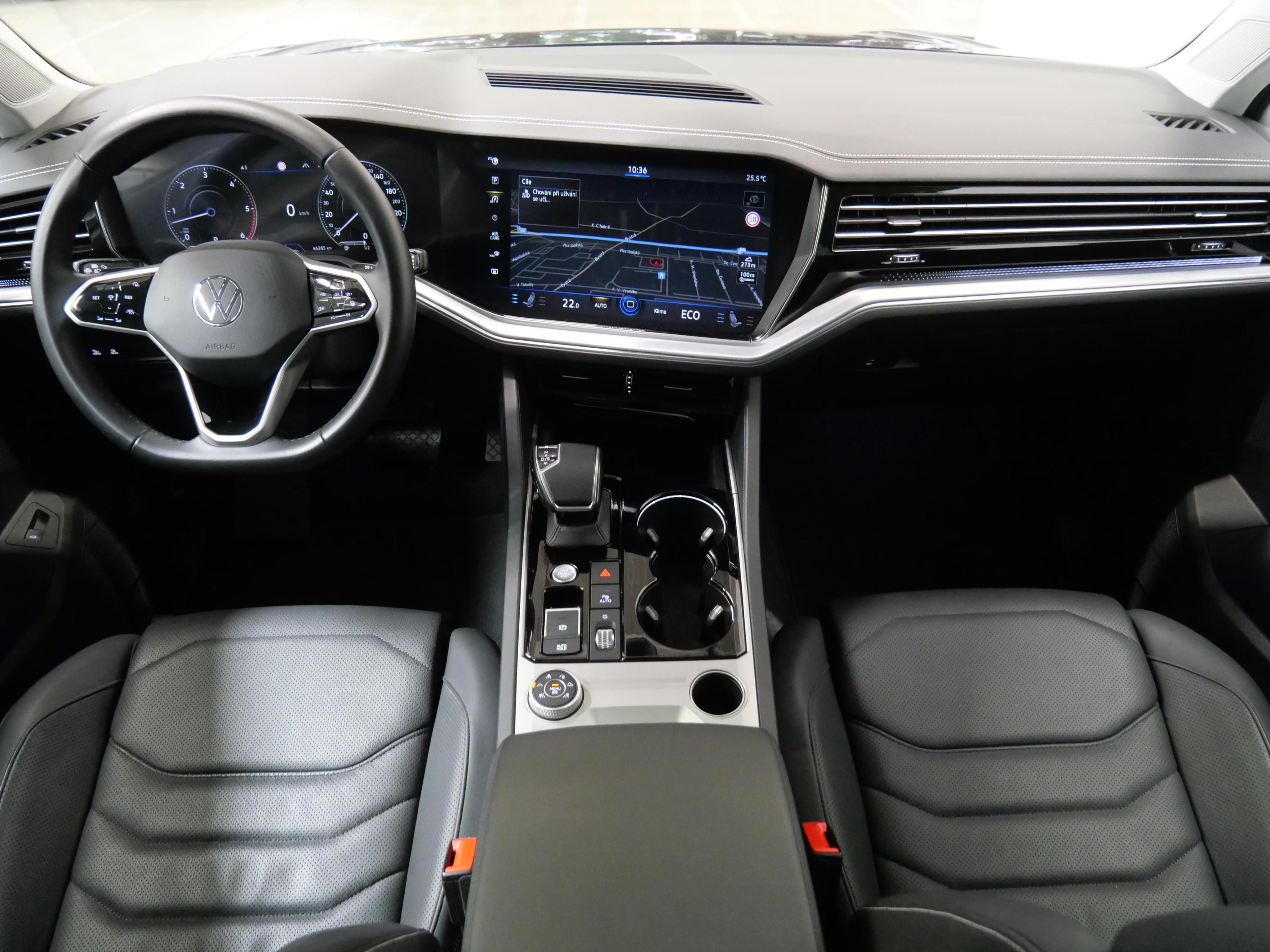 Volkswagen Touareg, 3.0 TDI V6 210 kW Elegance - fotka 5
