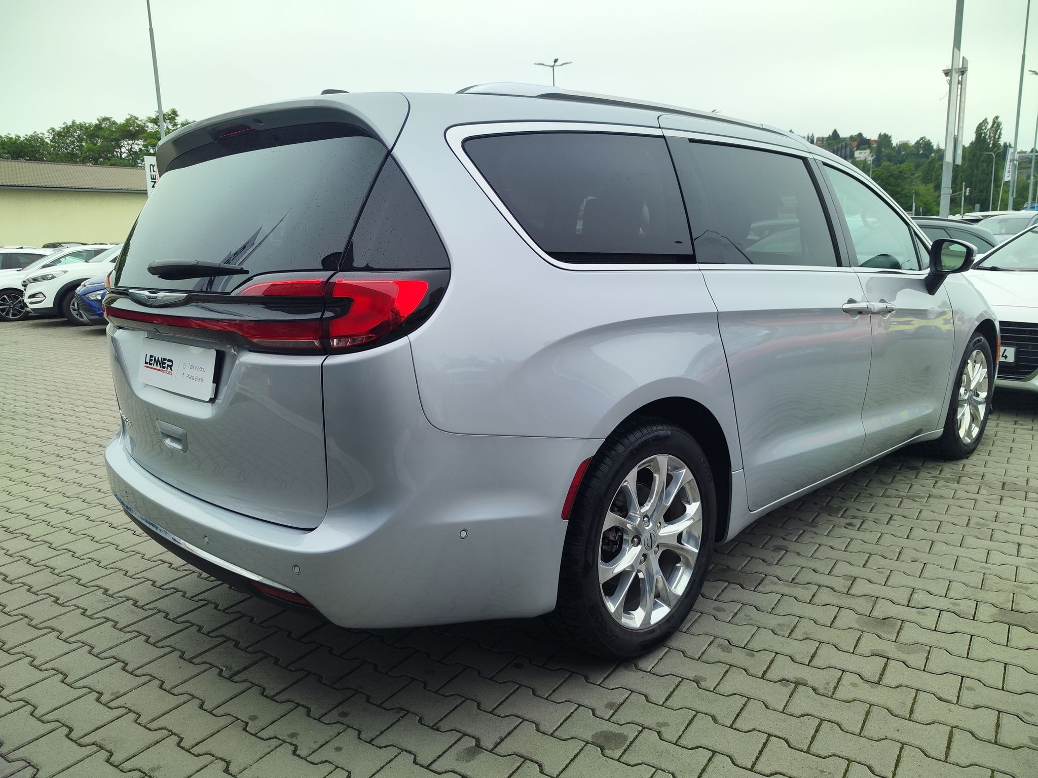 Chrysler Pacifica, 3.6VVT V6/214kW Touring AT - fotka 5