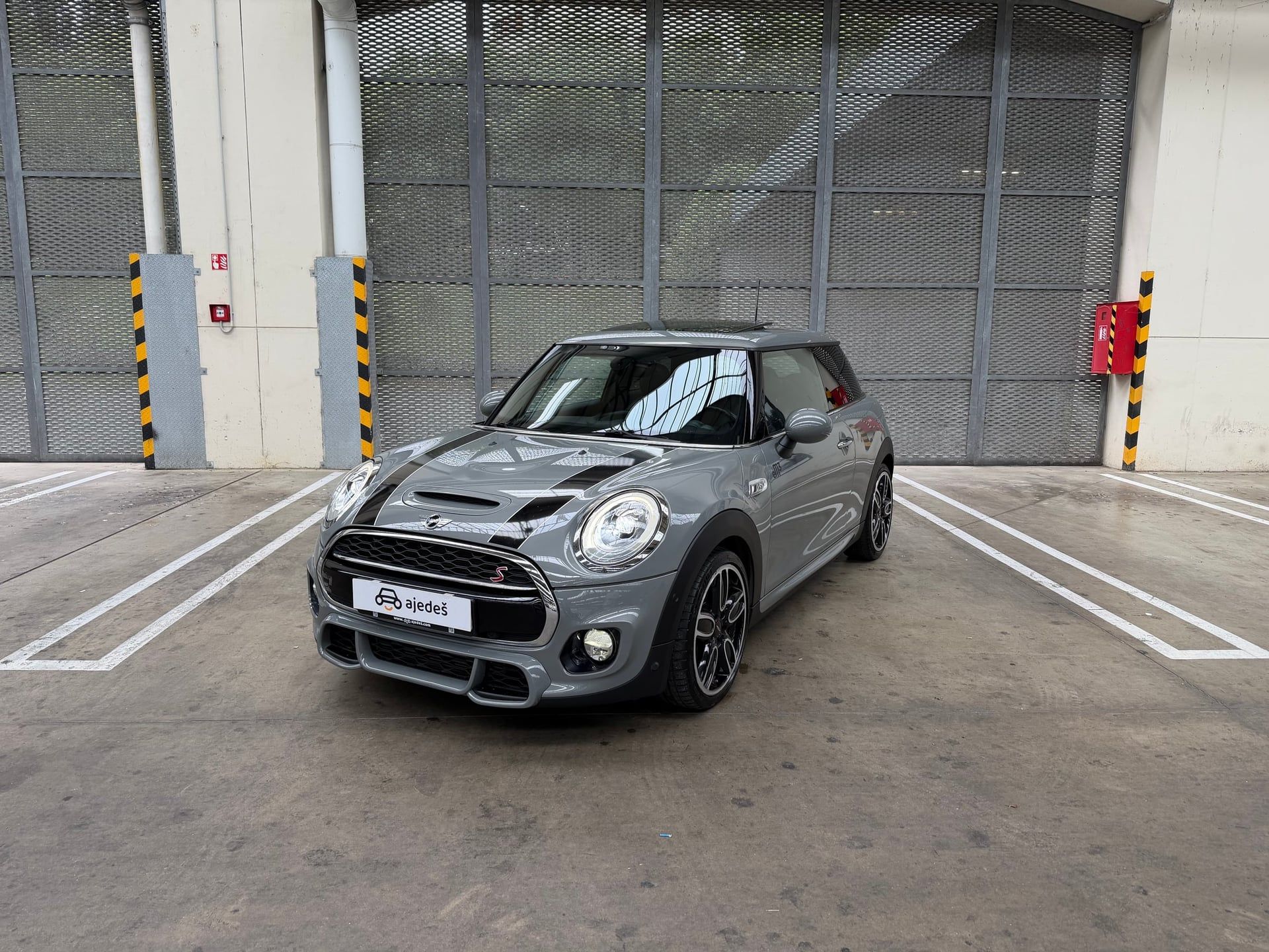 Mini Cooper S, JCW Paket/F56/DPH/ČR/1.majitel