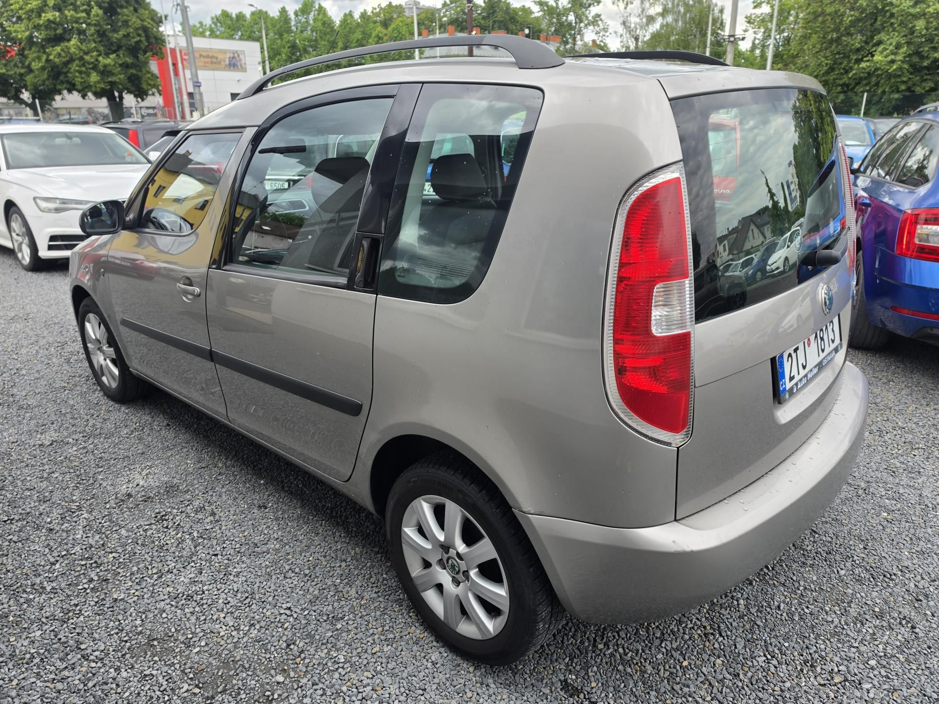 Škoda Roomster, 1.2 HTP - fotka 3