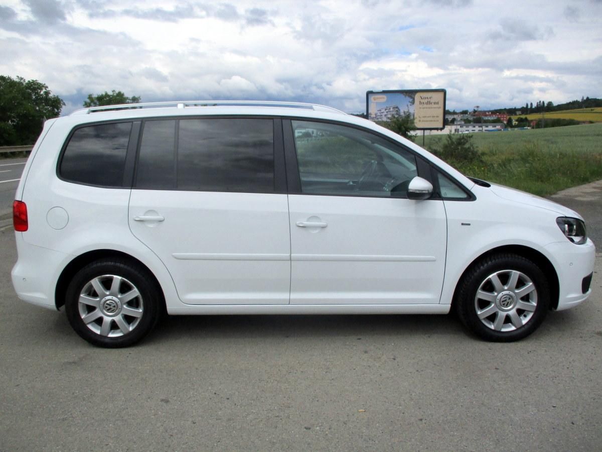 Volkswagen Touran, TDI CUP*77KW*TZ*NAVI*VÝHŘEV* - fotka 5