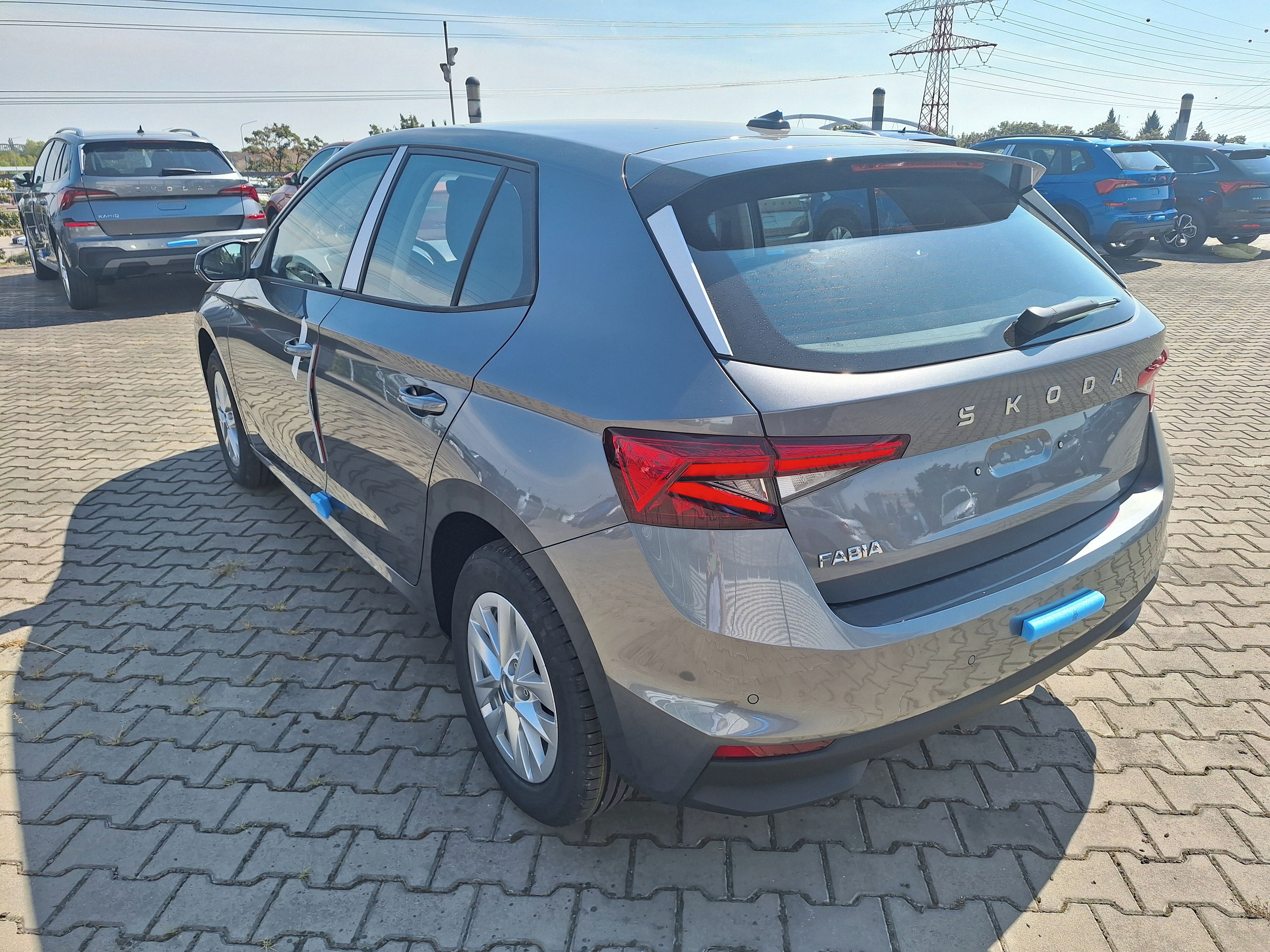 Škoda Fabia, CLASSIC 1.0MPI 59kW|CLIMATRONI - fotka 6