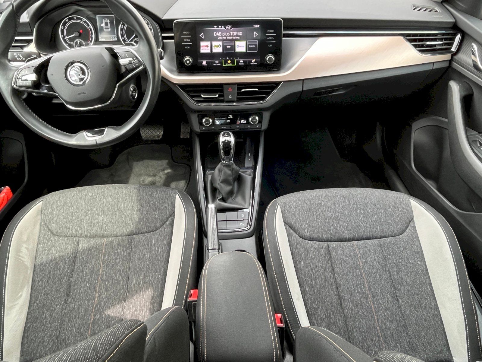 Škoda Kamiq, 1.5 TSI 110 kW Style DSG - fotka 6