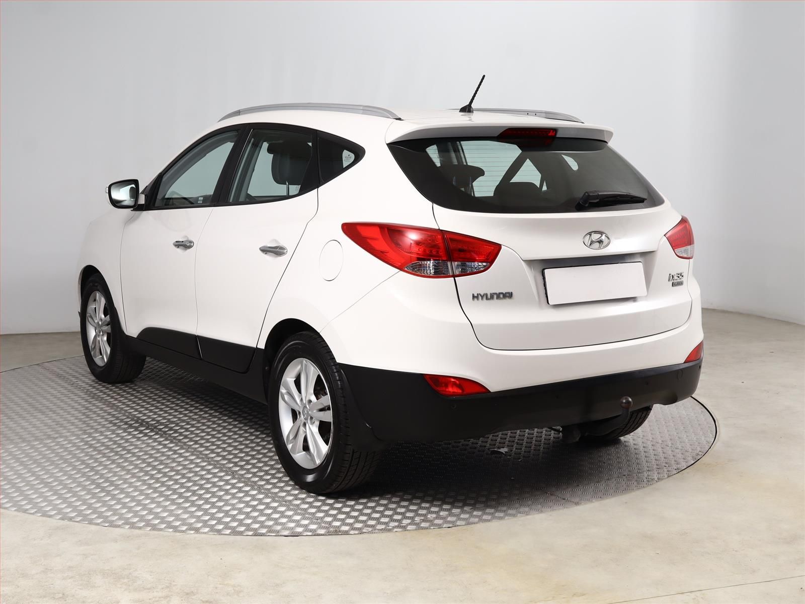 Hyundai ix35, 1.7 CRDi, ČR,1.maj, Serv.kniha - fotka 4