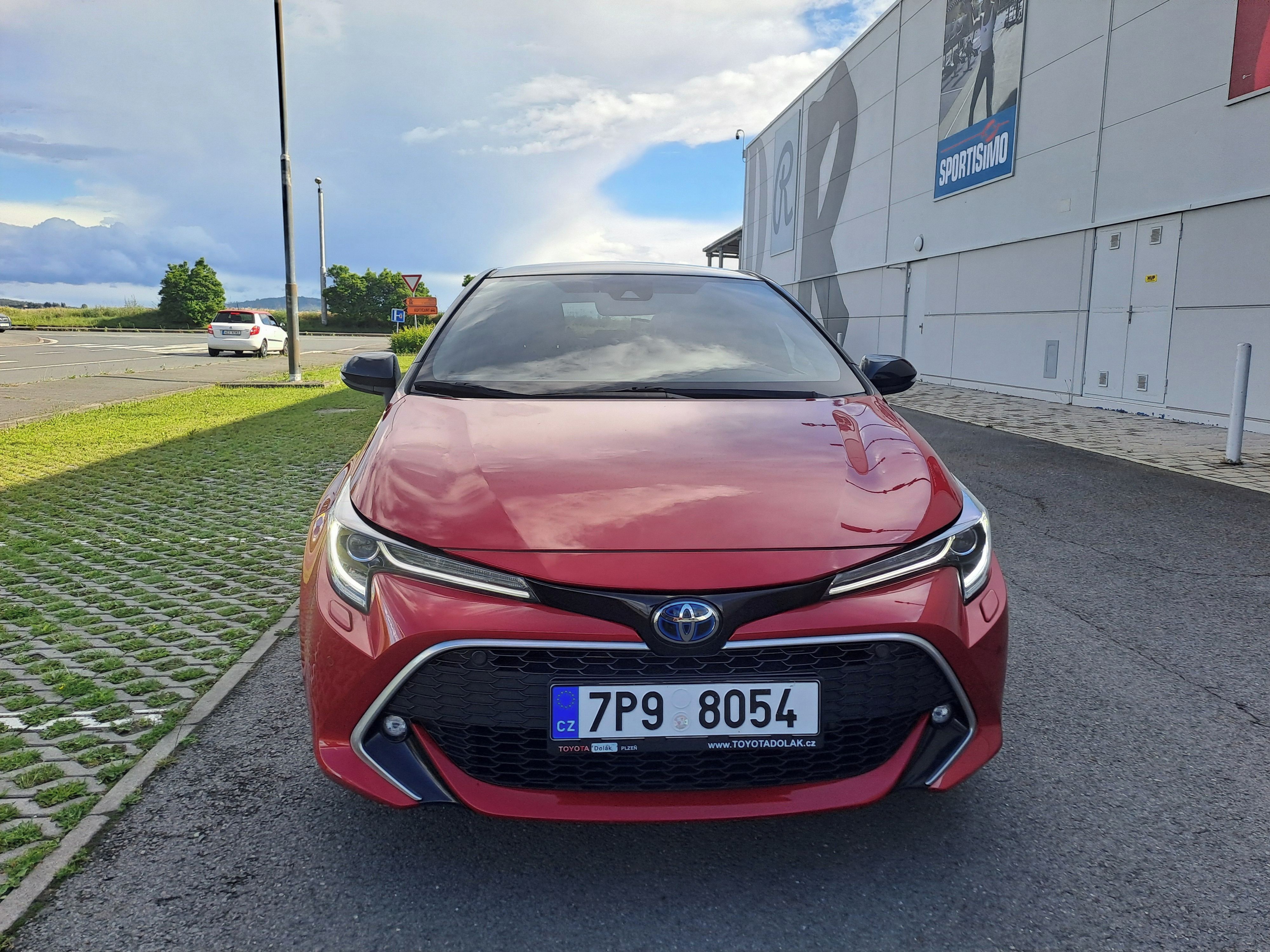 Toyota Corolla - fotka 2