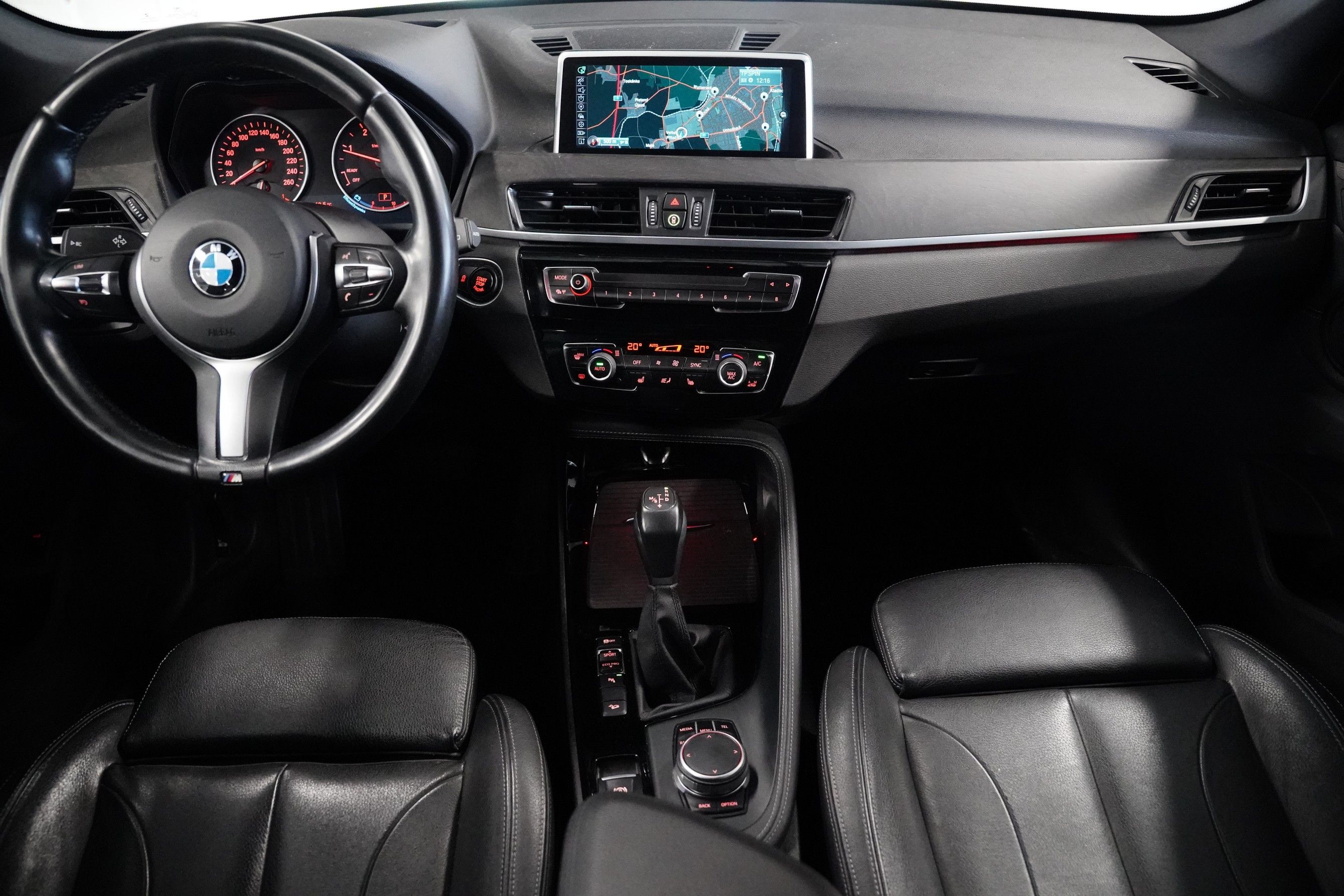 BMW X1, 2.0d 170kW - fotka 5