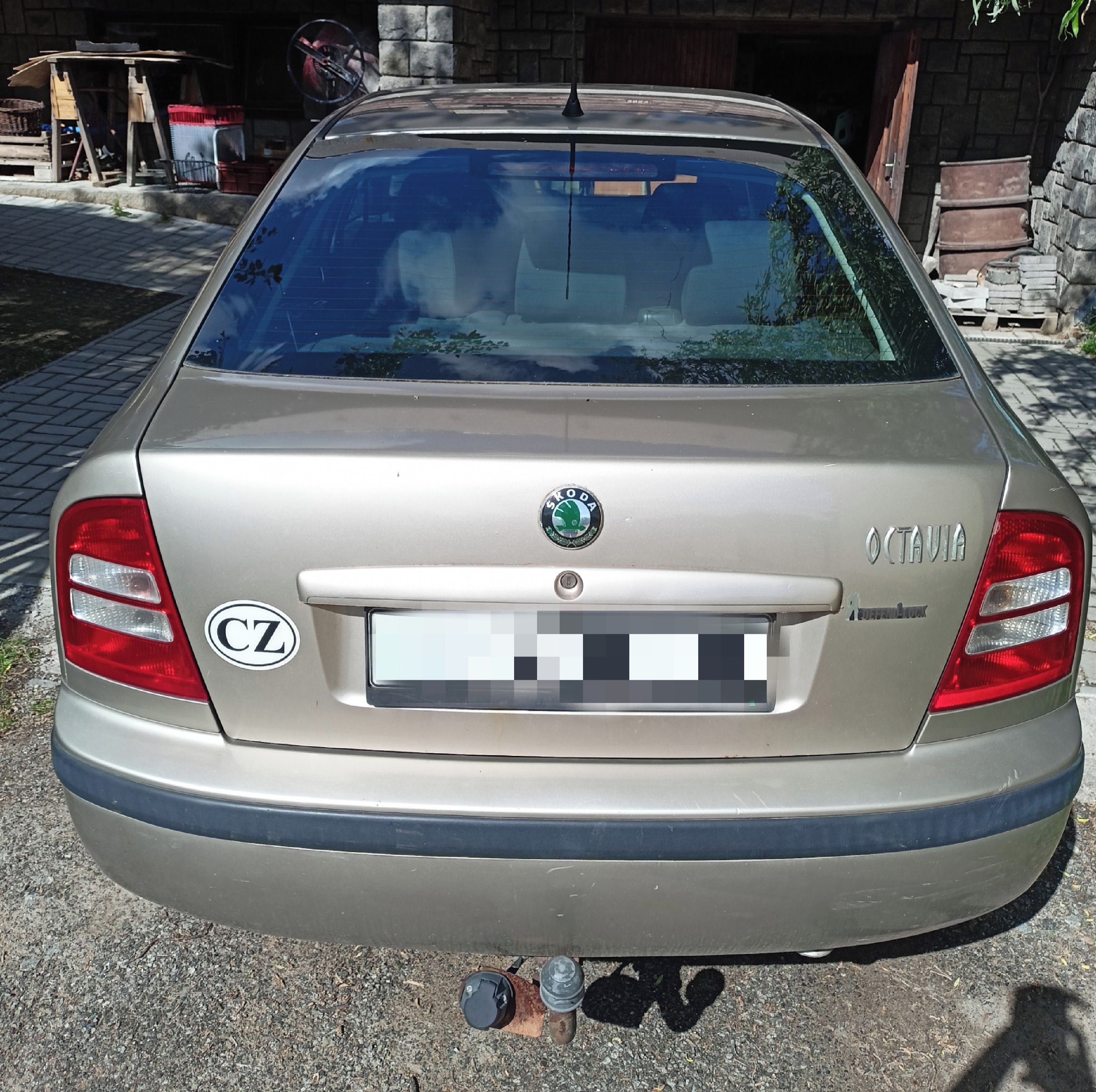 Škoda Octavia, 1.6 benzín 2004 - fotka 4