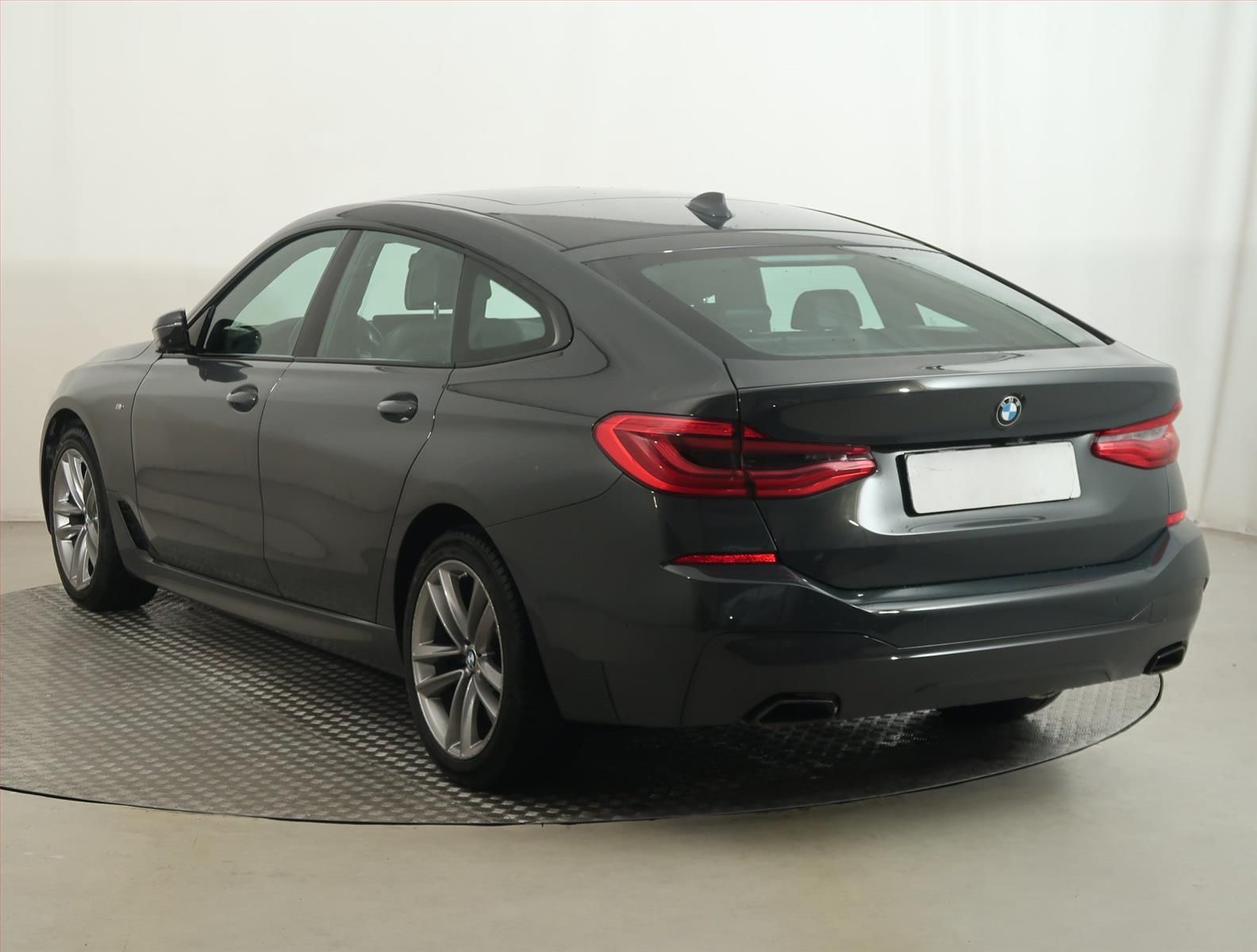 BMW Řada 6, 630d xDrive GT, M Sport, 4X4 - fotka 4