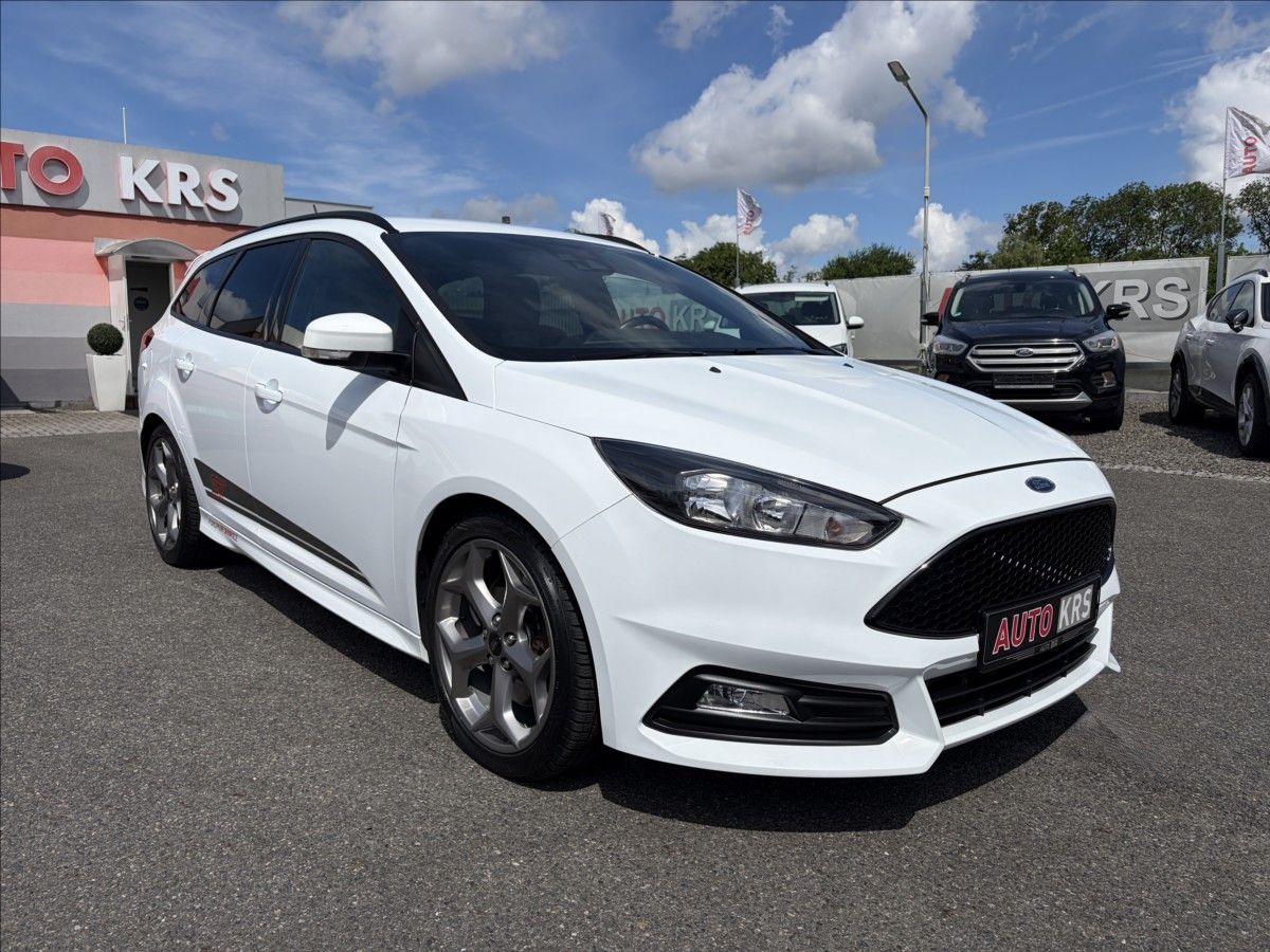 Ford Focus, 2,0 EB 184KW ST , Navi,Winterp