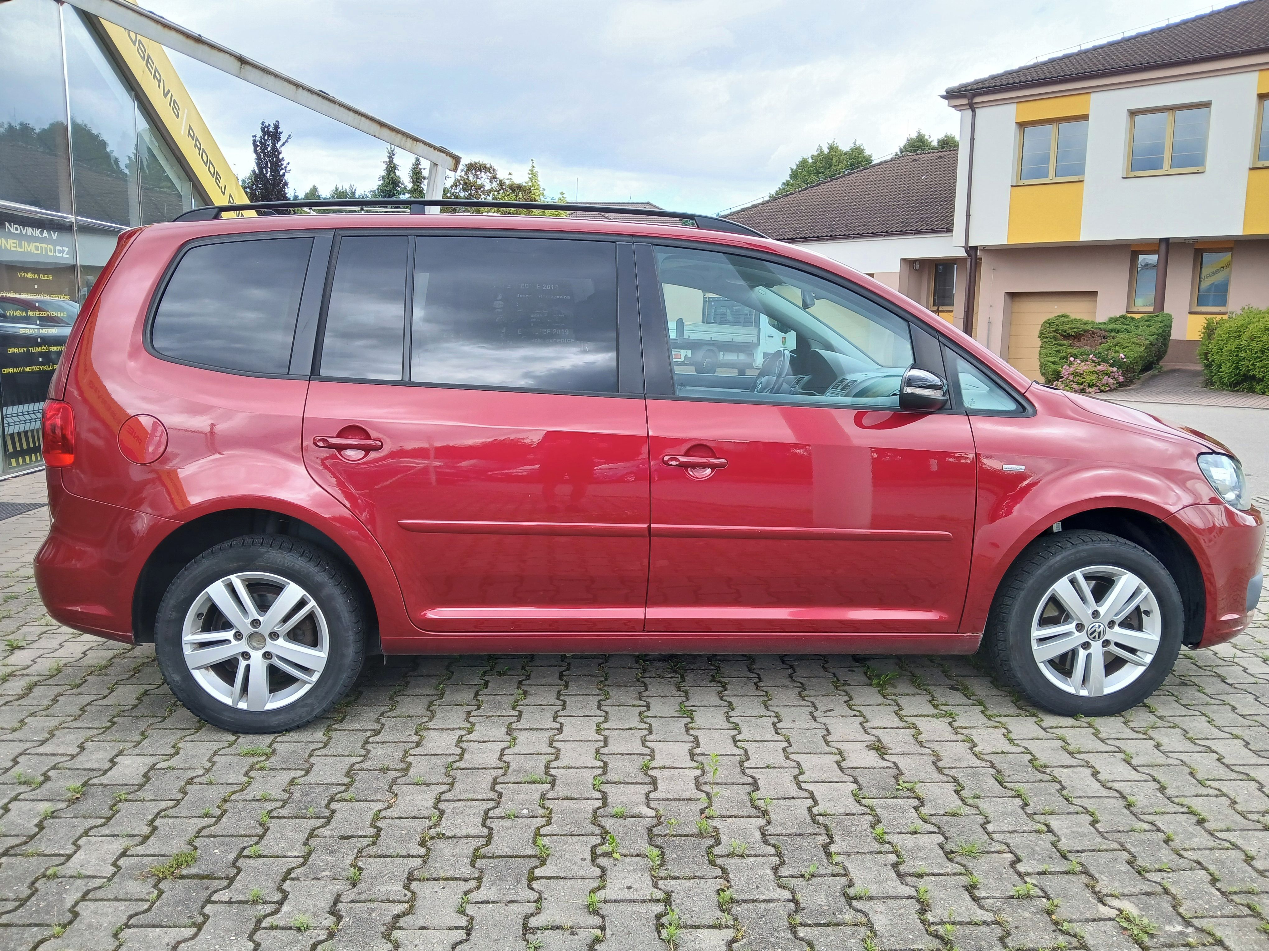 Volkswagen Touran, 1.4TSI CNG, 110kW, manuál - fotka 6