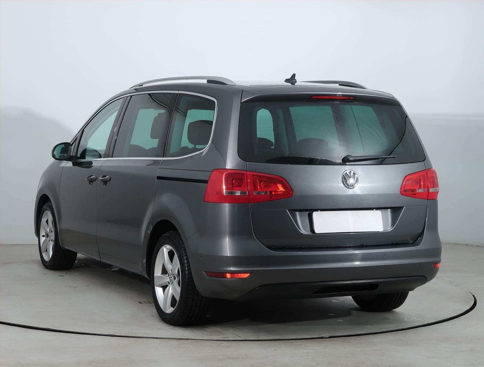 Volkswagen Sharan, 2.0 TDI, 7 míst, Navi - fotka 4