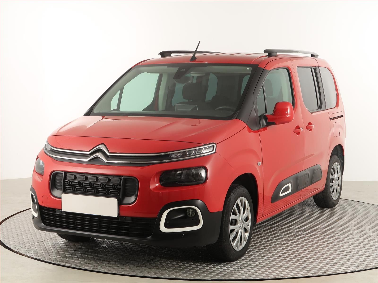 Citroën Berlingo, 1.5 BlueHDi, Feel, 5Míst, ČR - fotka 2