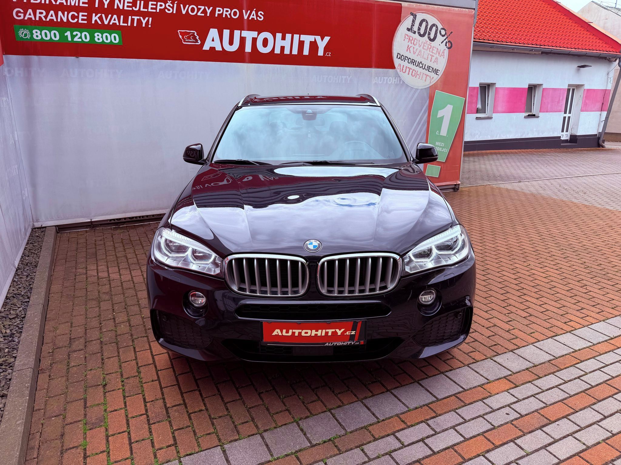 BMW X5, 40d xDrive, ČR, Serviska - fotka 2