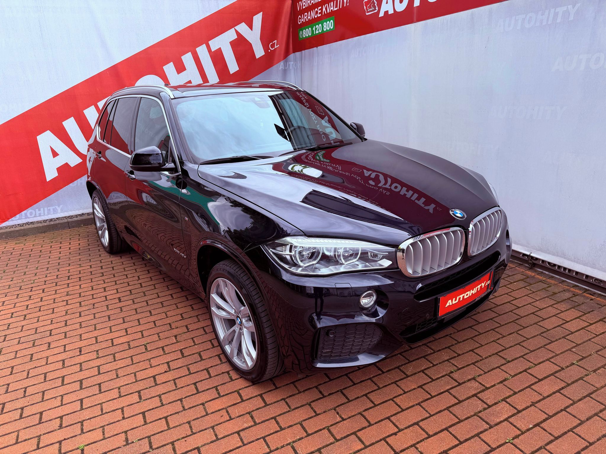 BMW X5, 40d xDrive, ČR, Serviska - fotka 5
