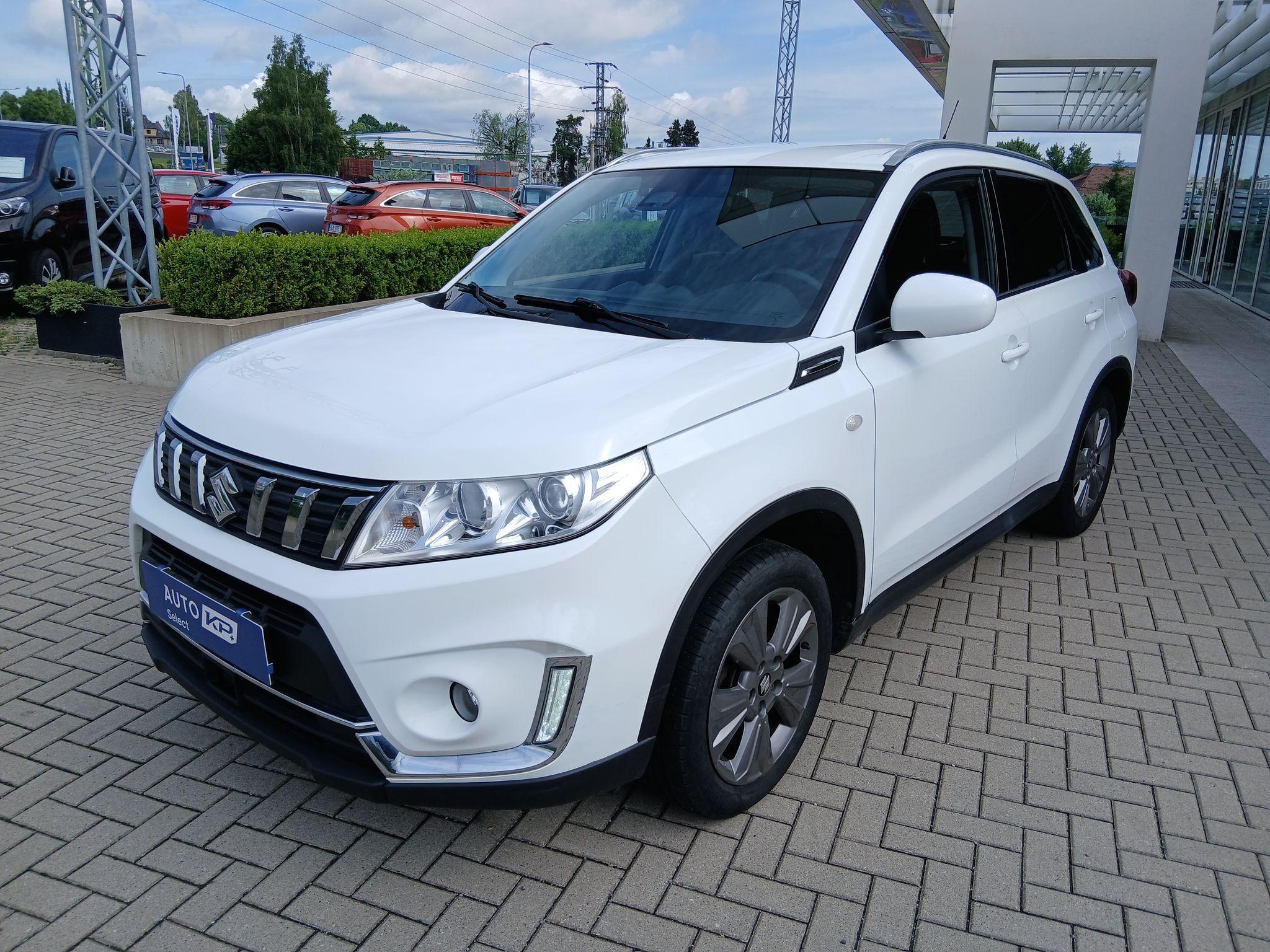 Suzuki Vitara, 1,4 BoosterJet 4x4 Premium +TZ - fotka 2