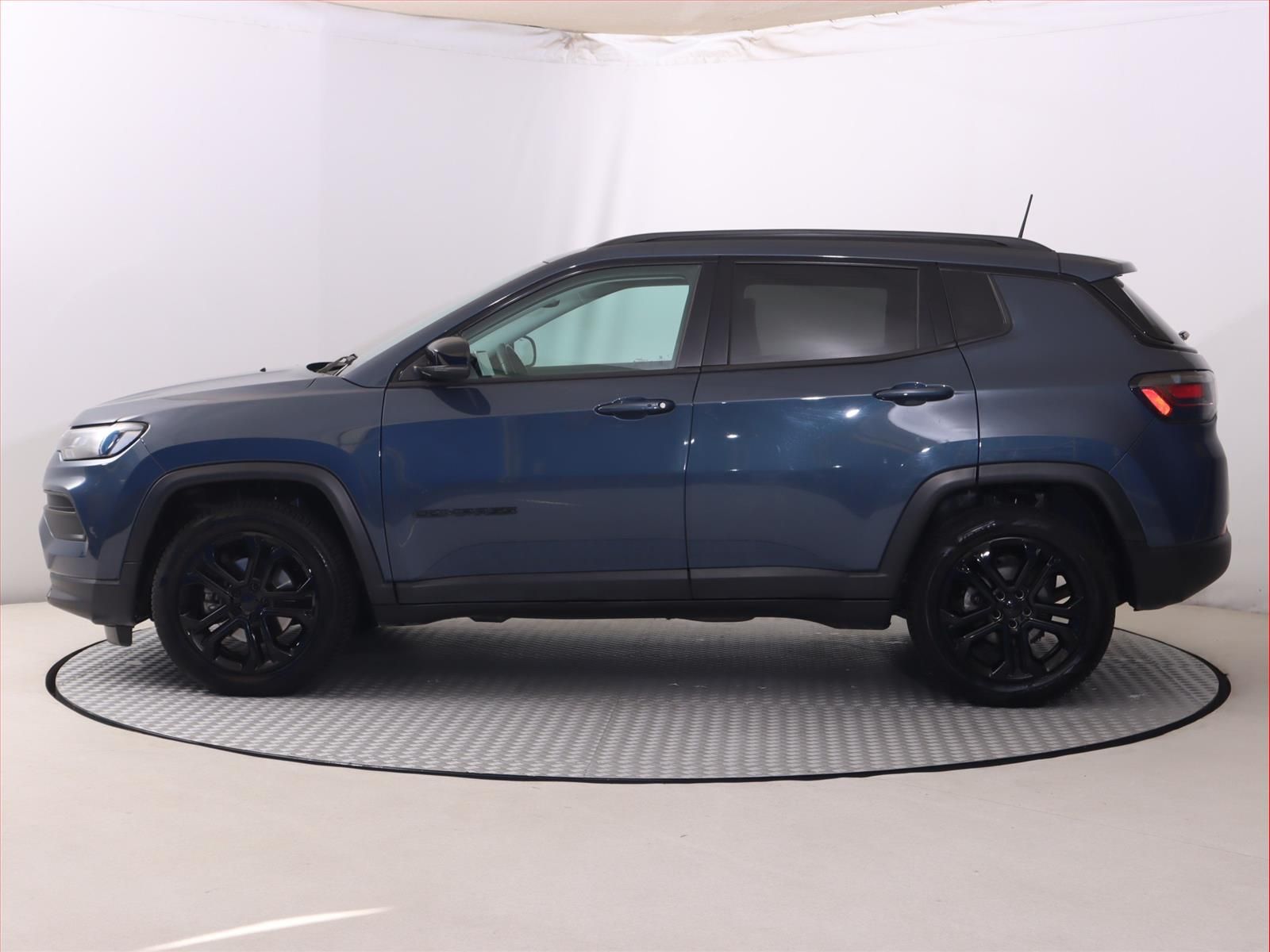 Jeep Compass, 1.5 Turbo e-Hybrid, Automat - fotka 3