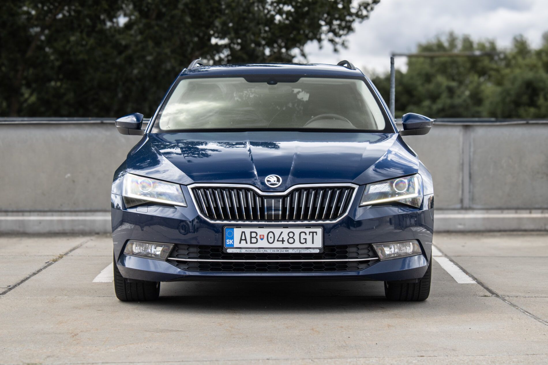 Škoda Superb - fotka 2