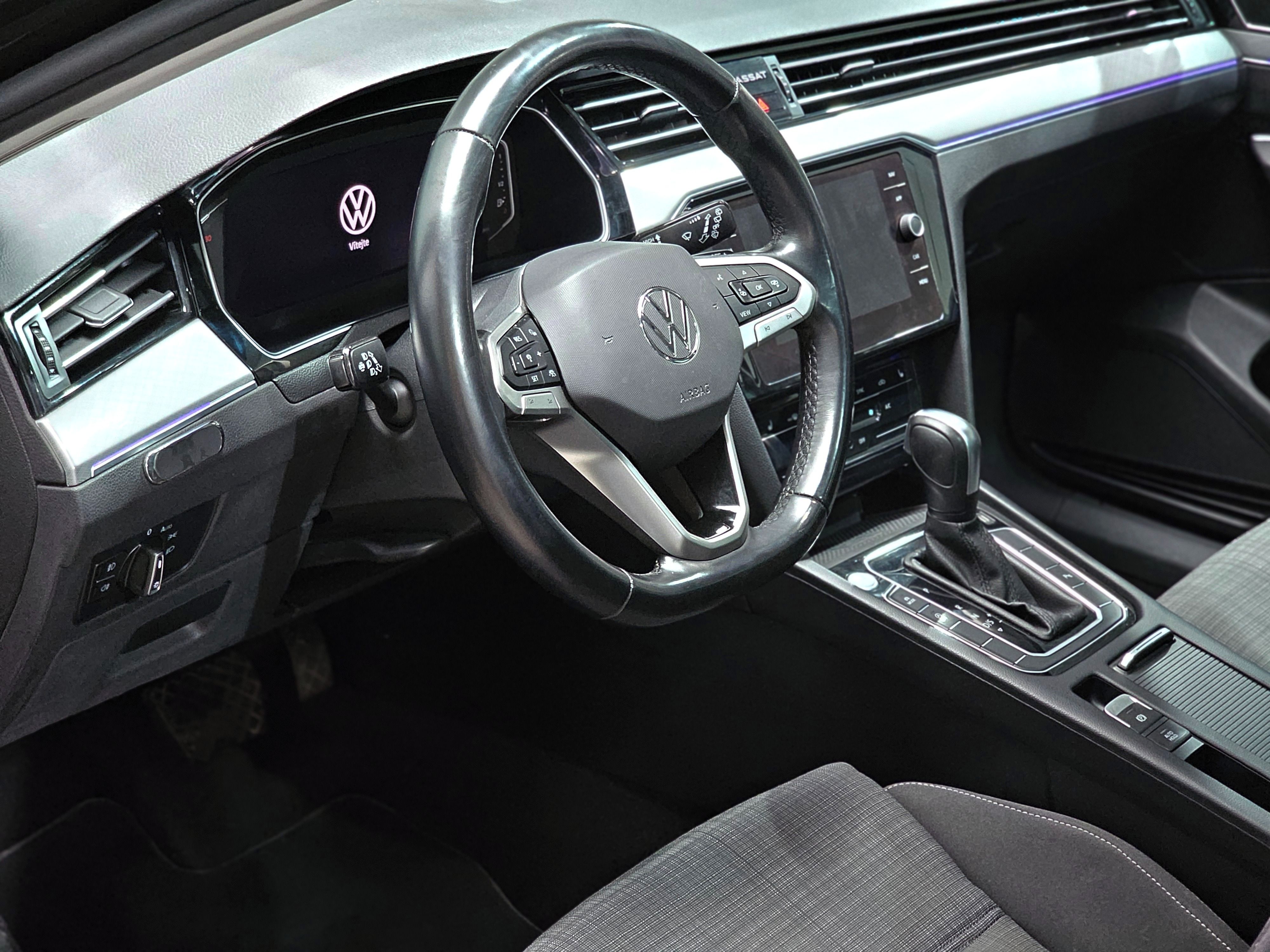 Volkswagen Passat Variant, 2.0 TDI 90kW DSG - fotka 6