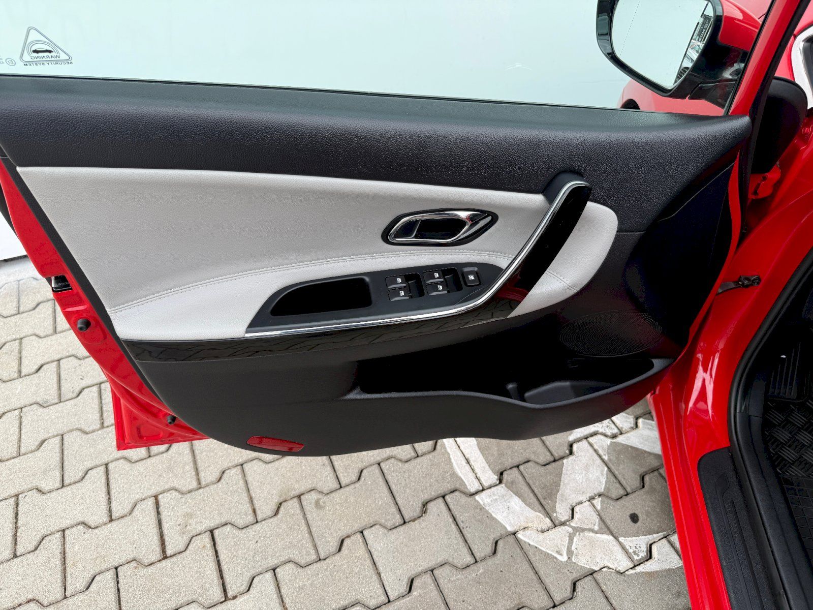 Kia Cee´d, 1.4 73kW/99PS 1.majitel - fotka 6