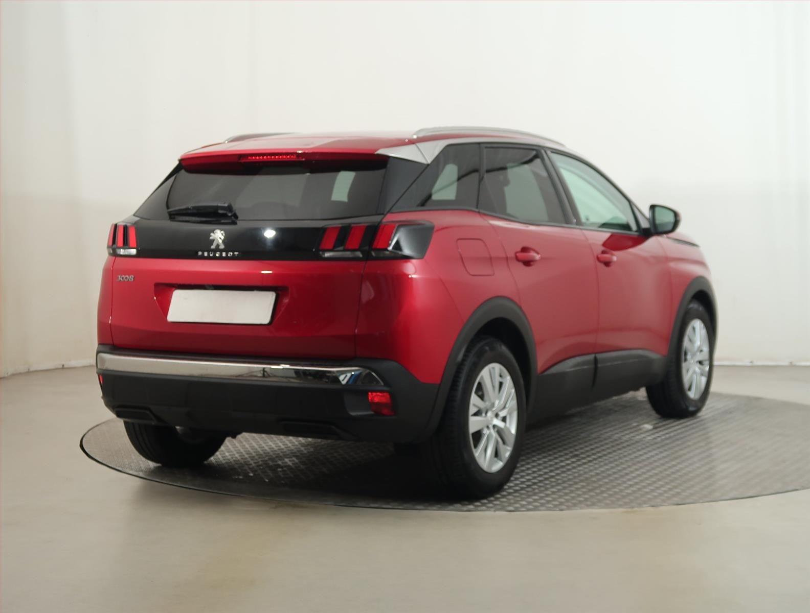 Peugeot 3008, 1.2 PureTech, Active, ČR,1.maj - fotka 5