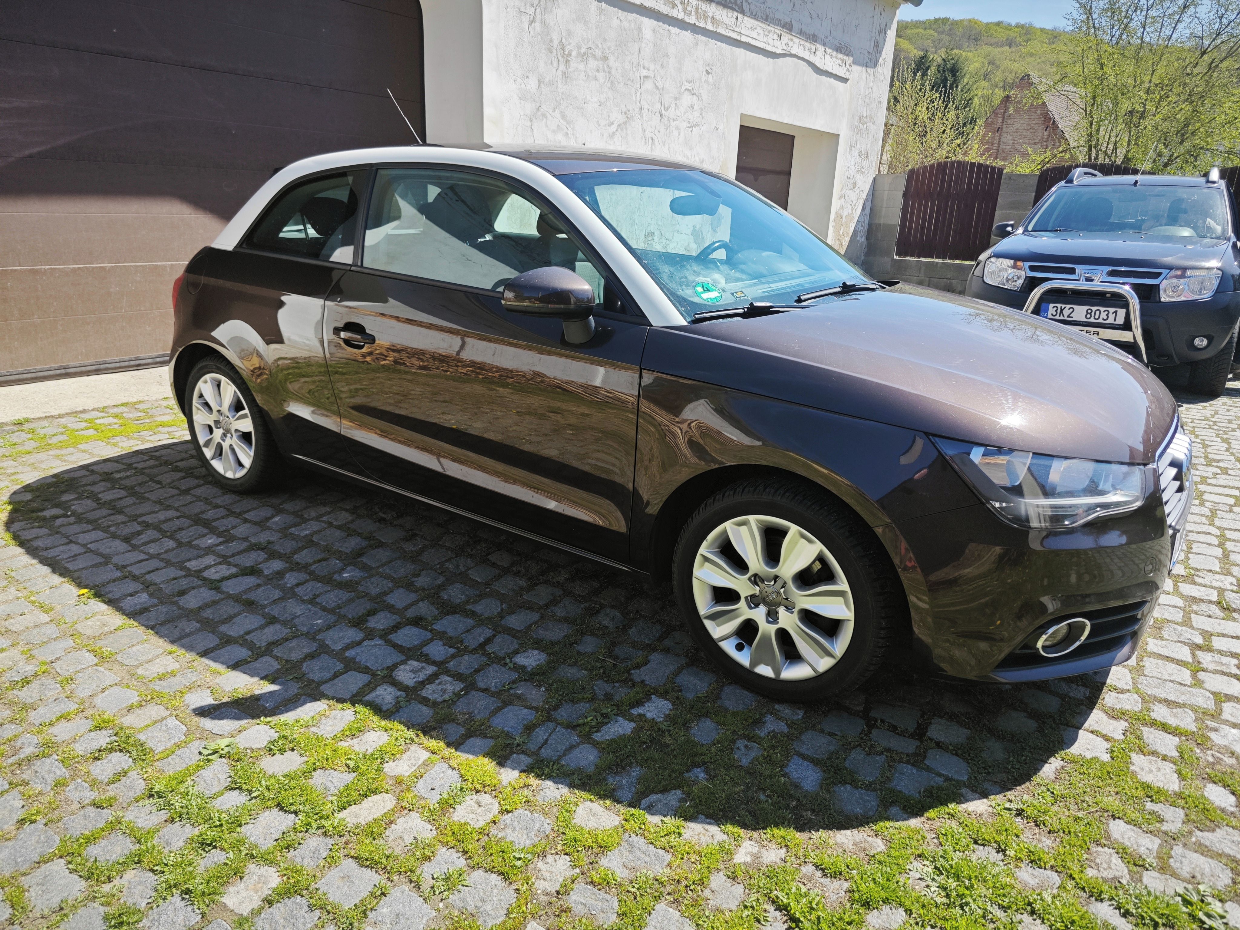 Audi A1, AUDI A1 hatchback 1.4 TFSI Amb - fotka 2