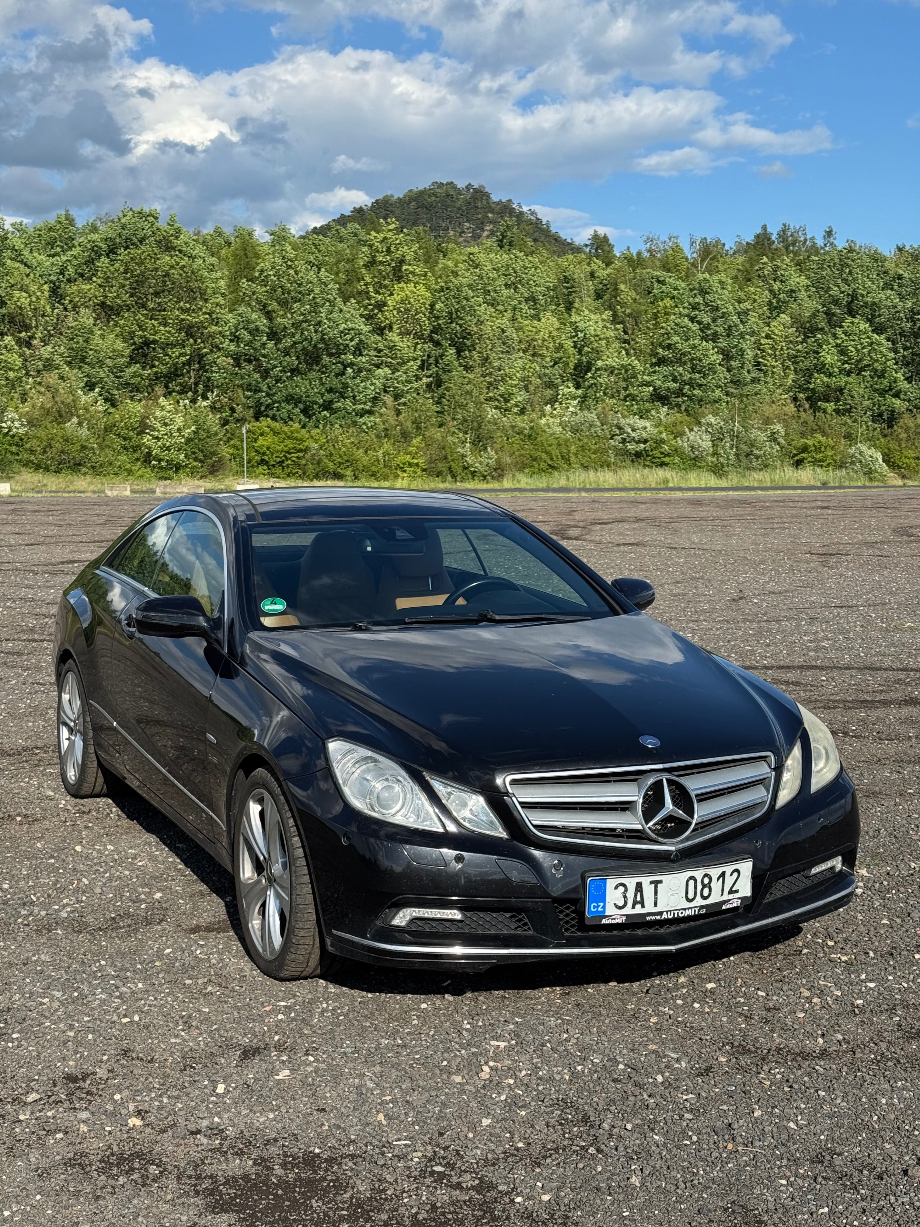 Mercedes-Benz Třídy E, 350 CDI Automat 170kw - fotka 3