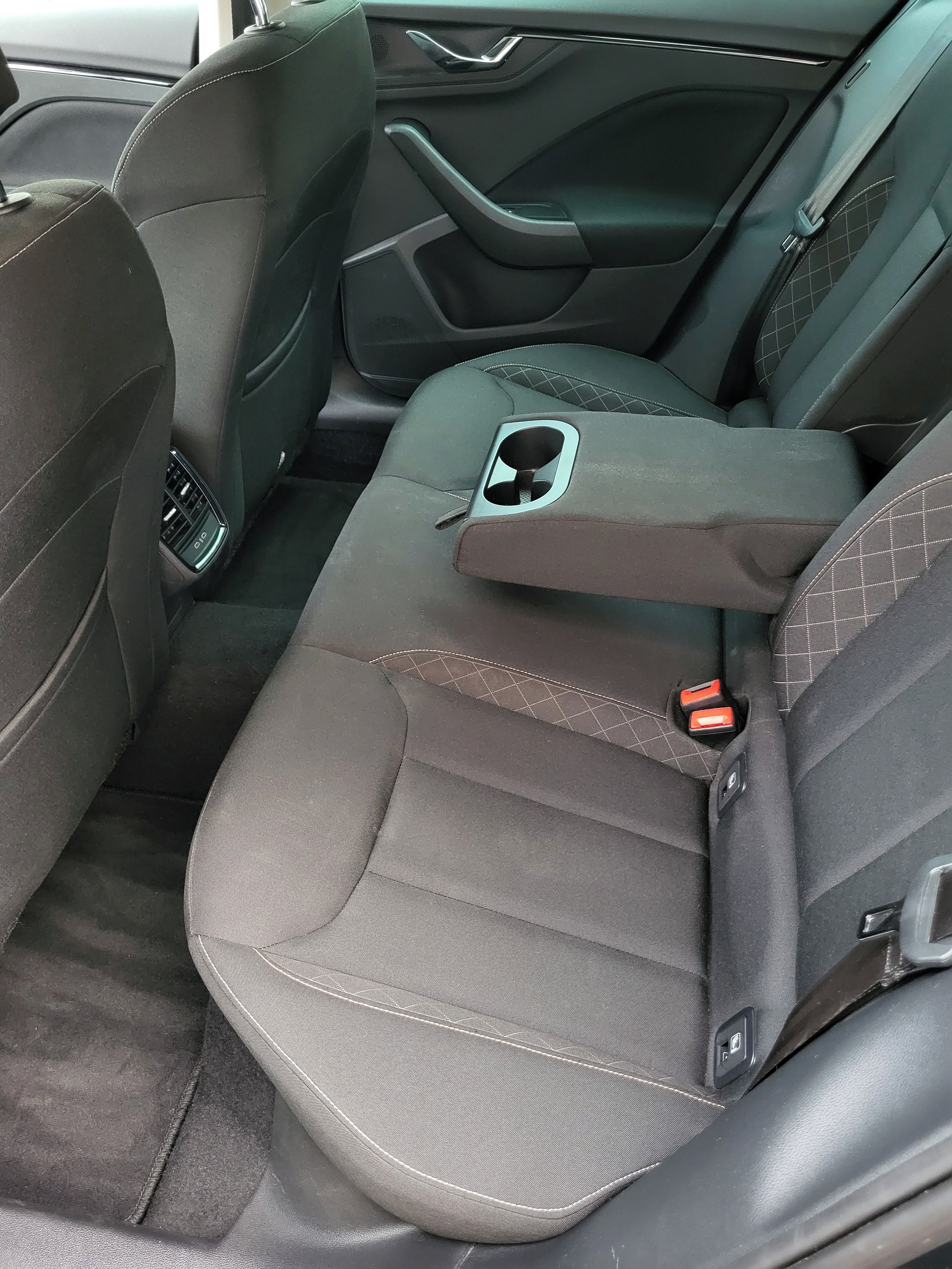 Škoda Kamiq, Kamiq Ambition 1,0 TSi - fotka 6