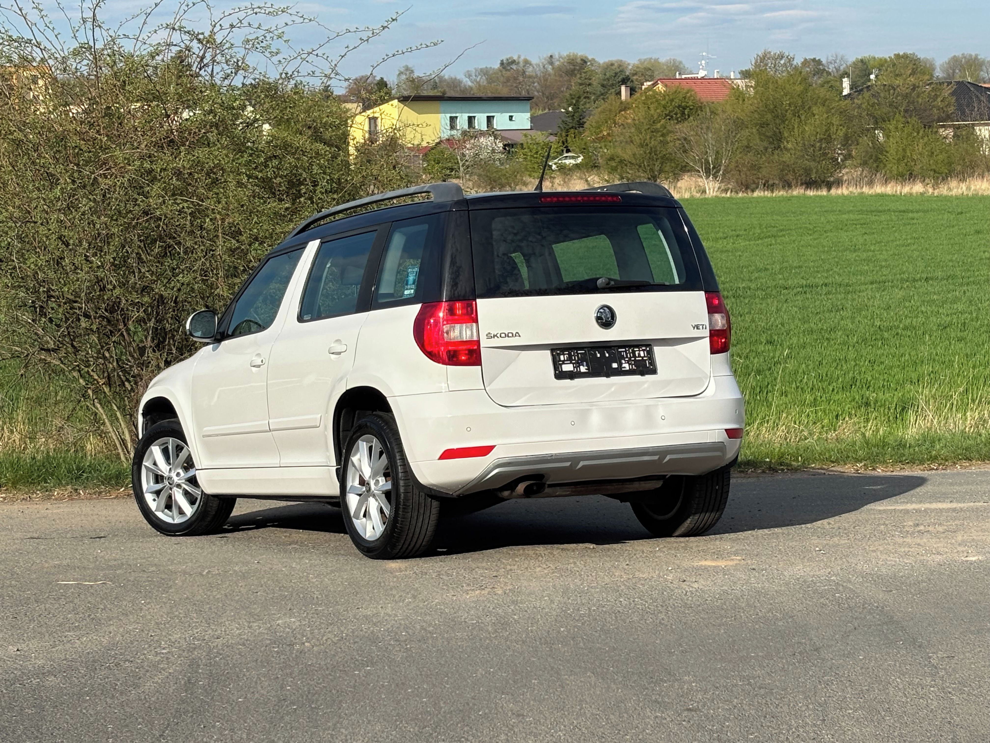 Škoda Yeti, 1.2TSI,DSG - fotka 6