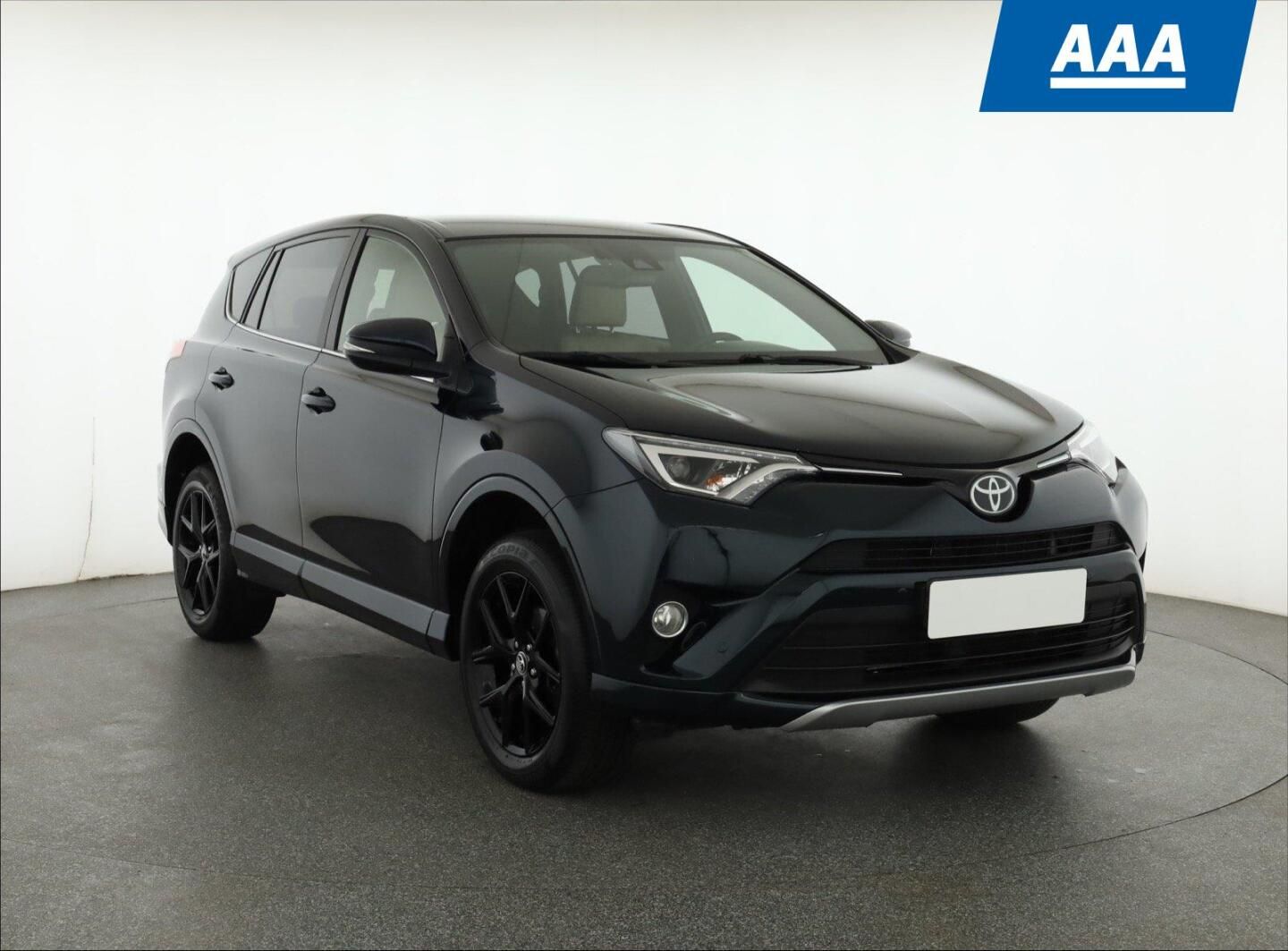 Toyota Rav4, 2.0 D-4D, Selection, ČR,1.maj