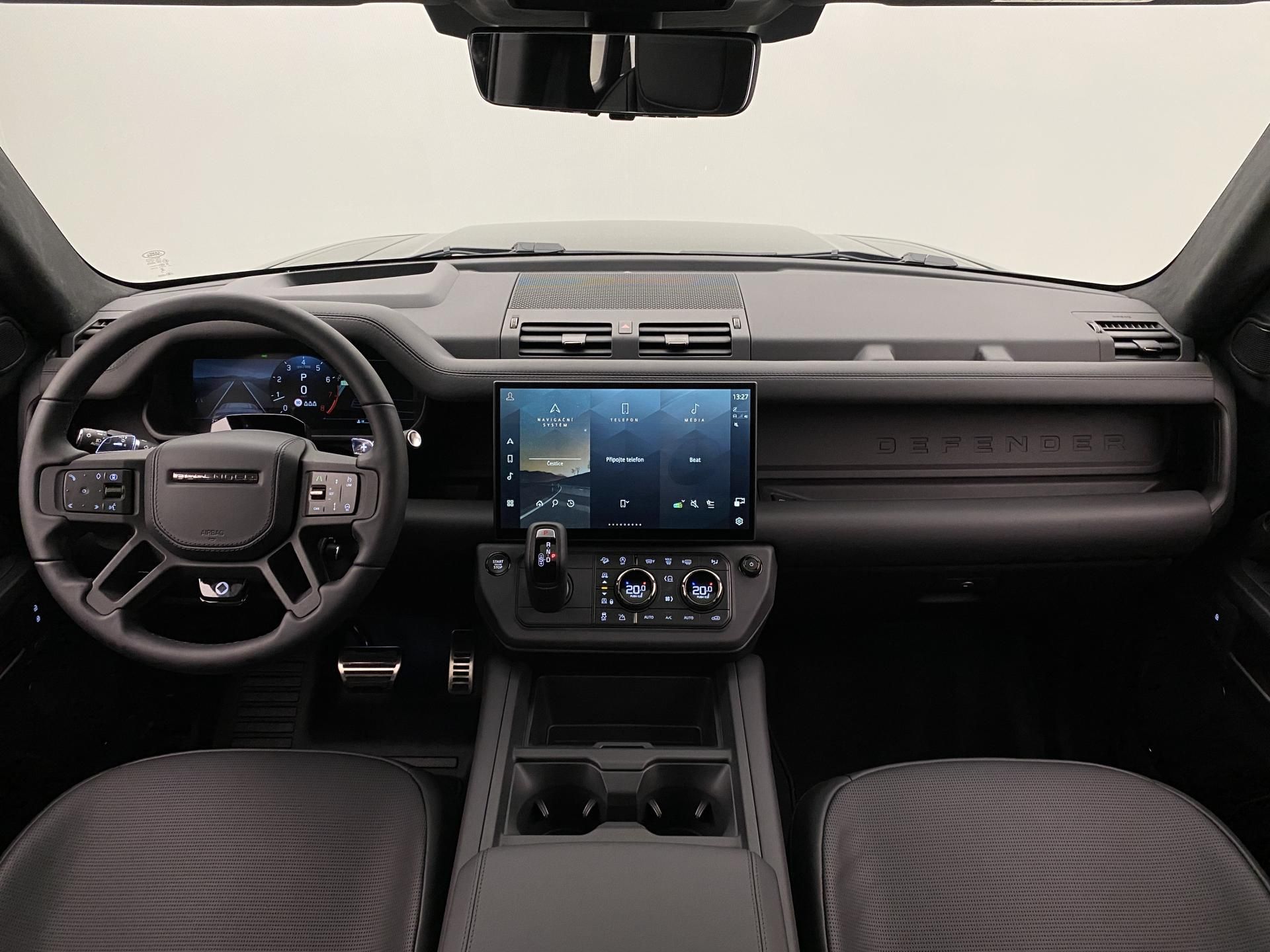 Land Rover Defender, OCTA BLACK AWD AUT - fotka 2