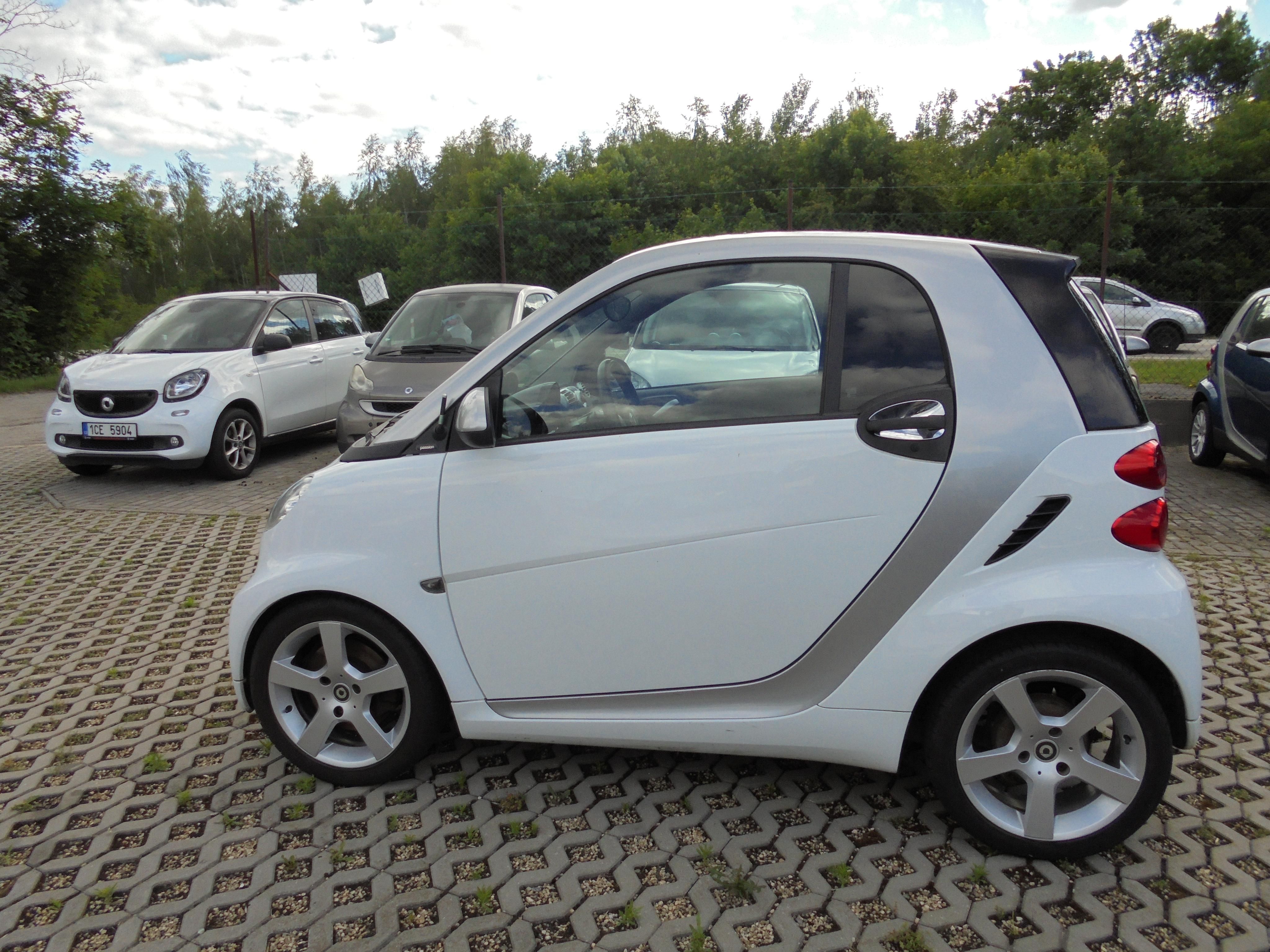 Smart Fortwo, 1,0i TURBO  klima automat - fotka 3
