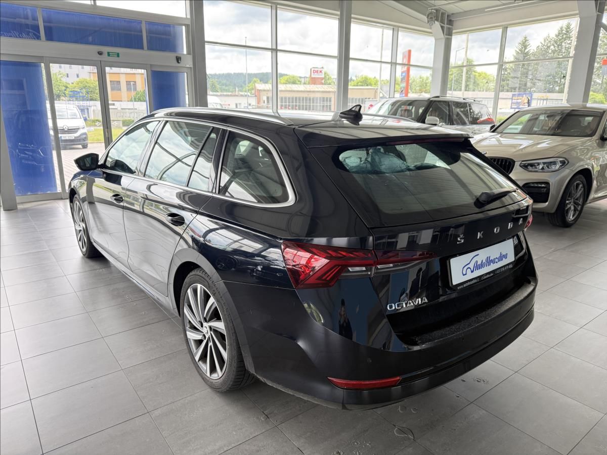 Škoda Octavia, 2,0   85kW,SERVISKA,ČR,STYLE - fotka 4