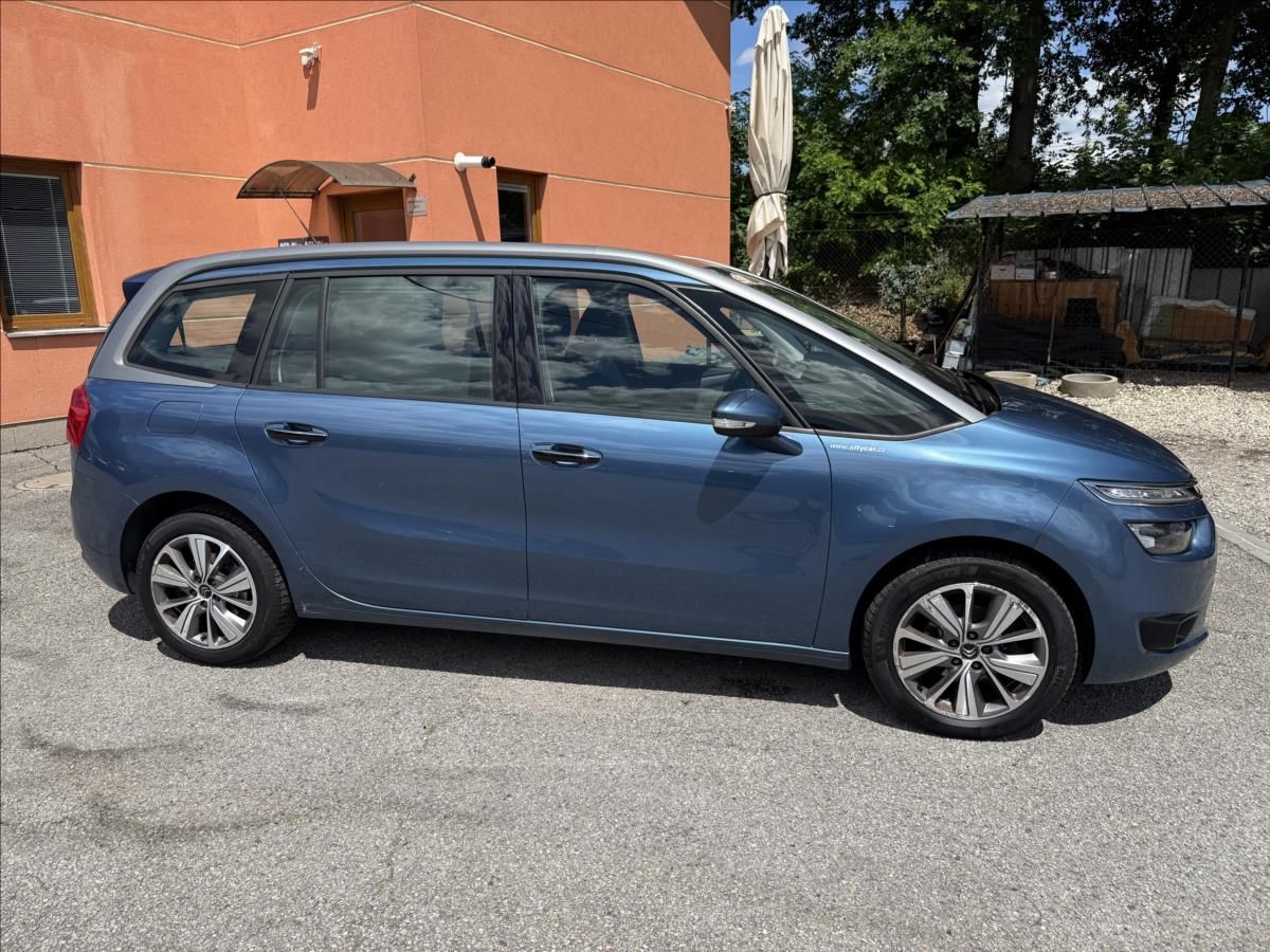 Citroën Grand C4 Picasso, 1,6 HDi 7Míst ČR 1Majitel - fotka 4