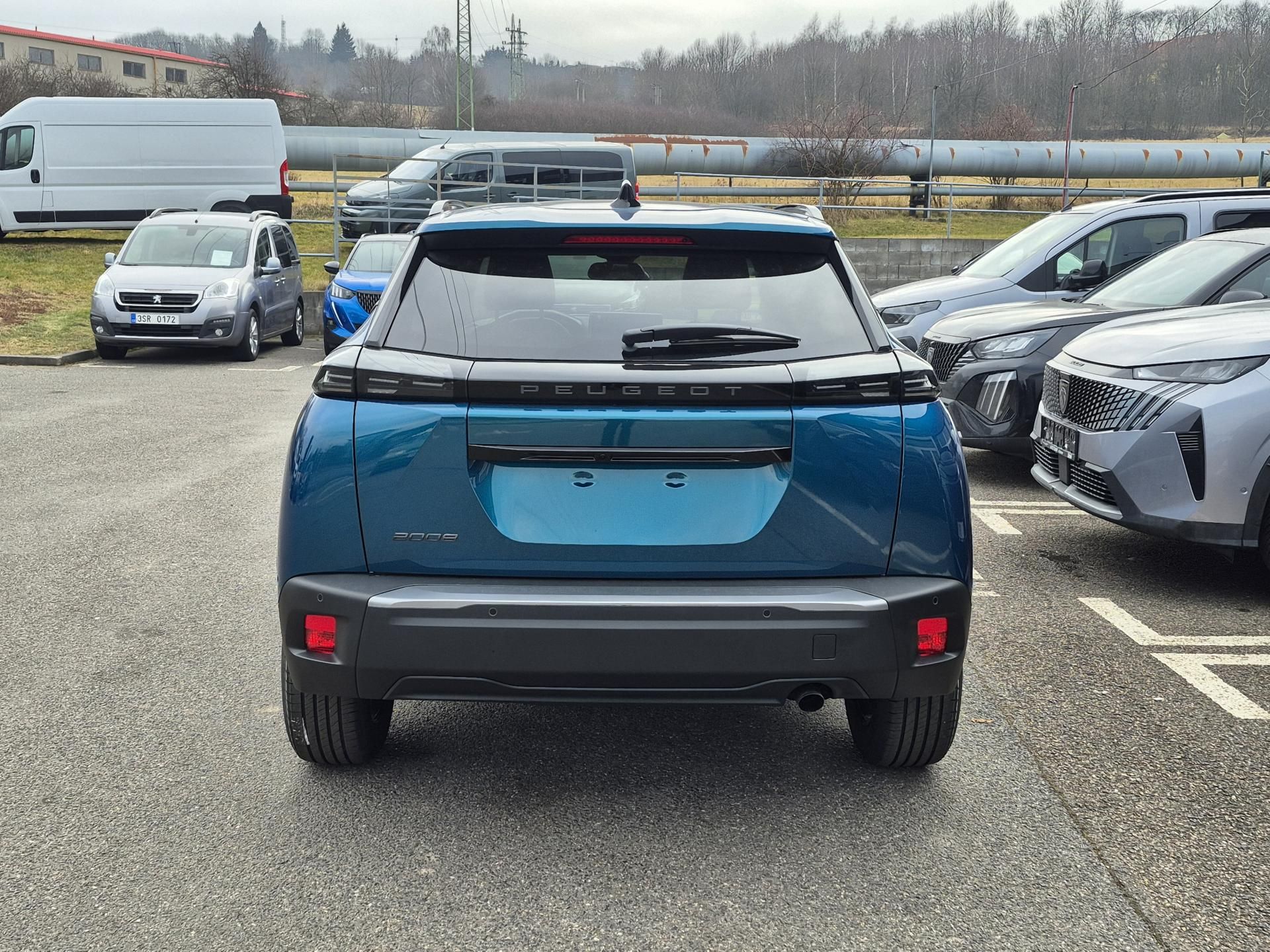 Peugeot 2008, ALLURE Turbo 100 MAN6 - fotka 4