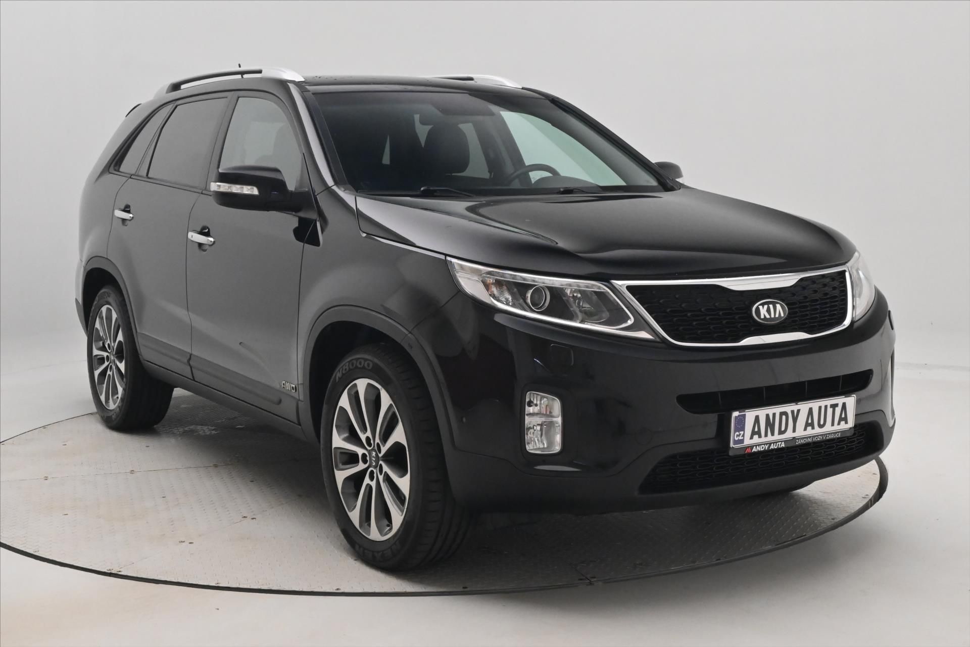 Kia Sorento, 2,2 CRDI 145 kW AT 4x4 Navigac - fotka 3