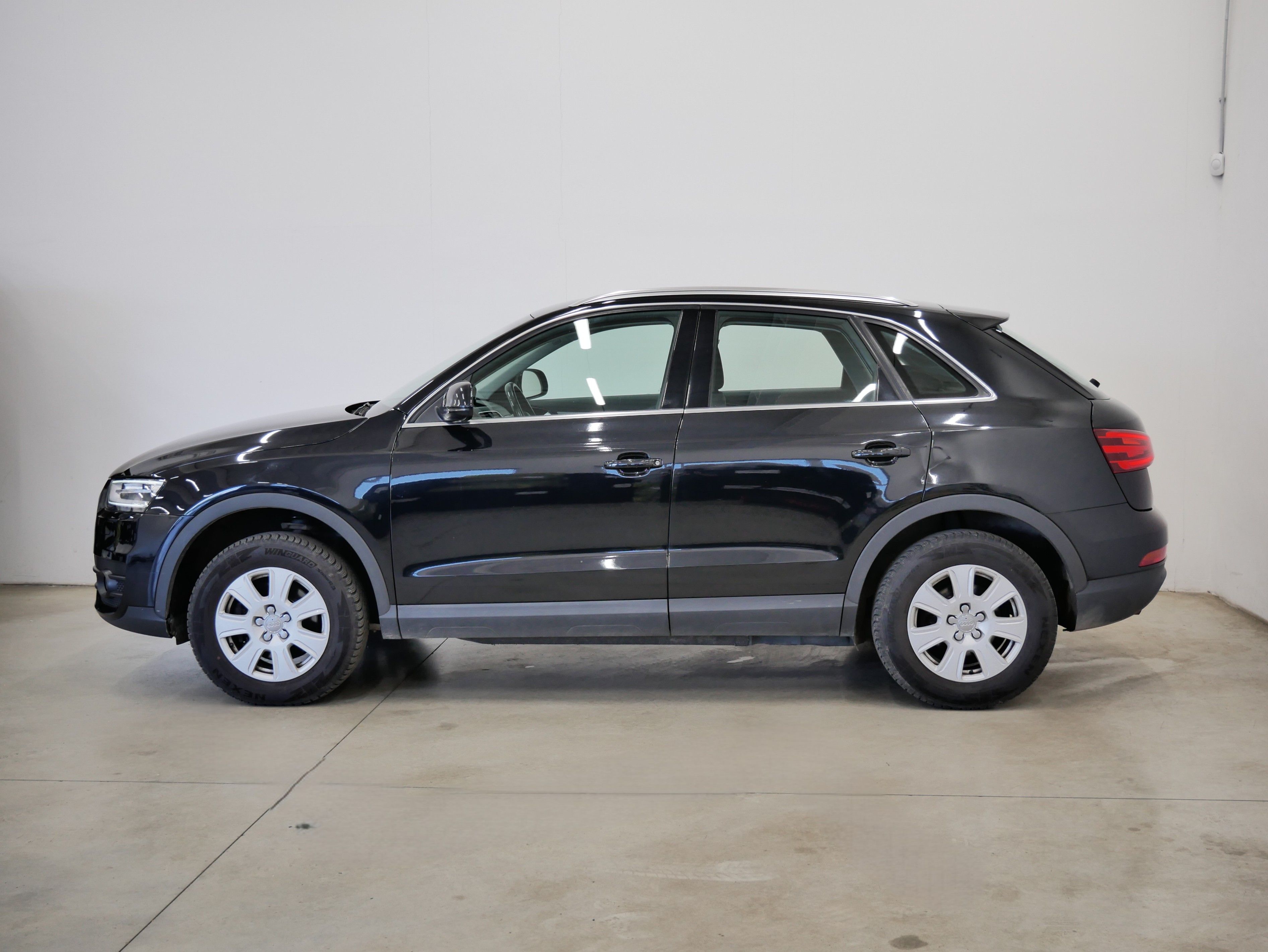 Audi Q3, 2.0 TDI 103 kW Quattro - fotka 3