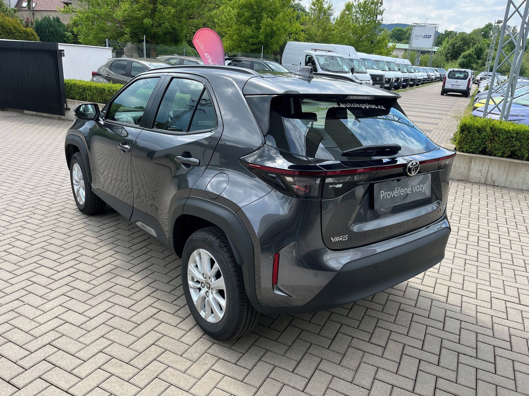 Toyota Yaris Cross, 1.5 Hybrid e-CVT Comfort - fotka 4